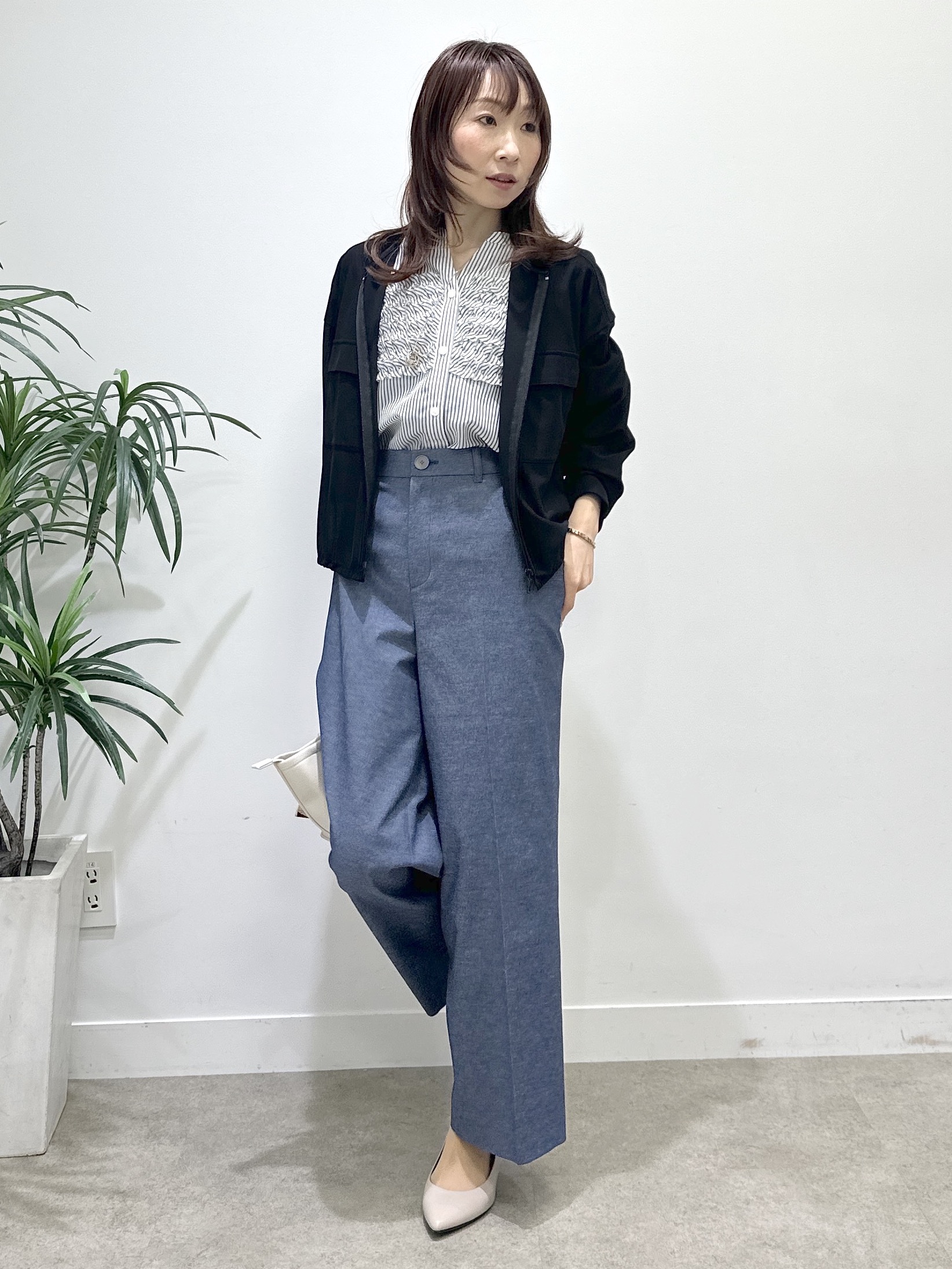 Miwaさんの「UNTITLED｜【古畑星夏さん着用/洗える】シアーブルゾン」を使ったコーディネート