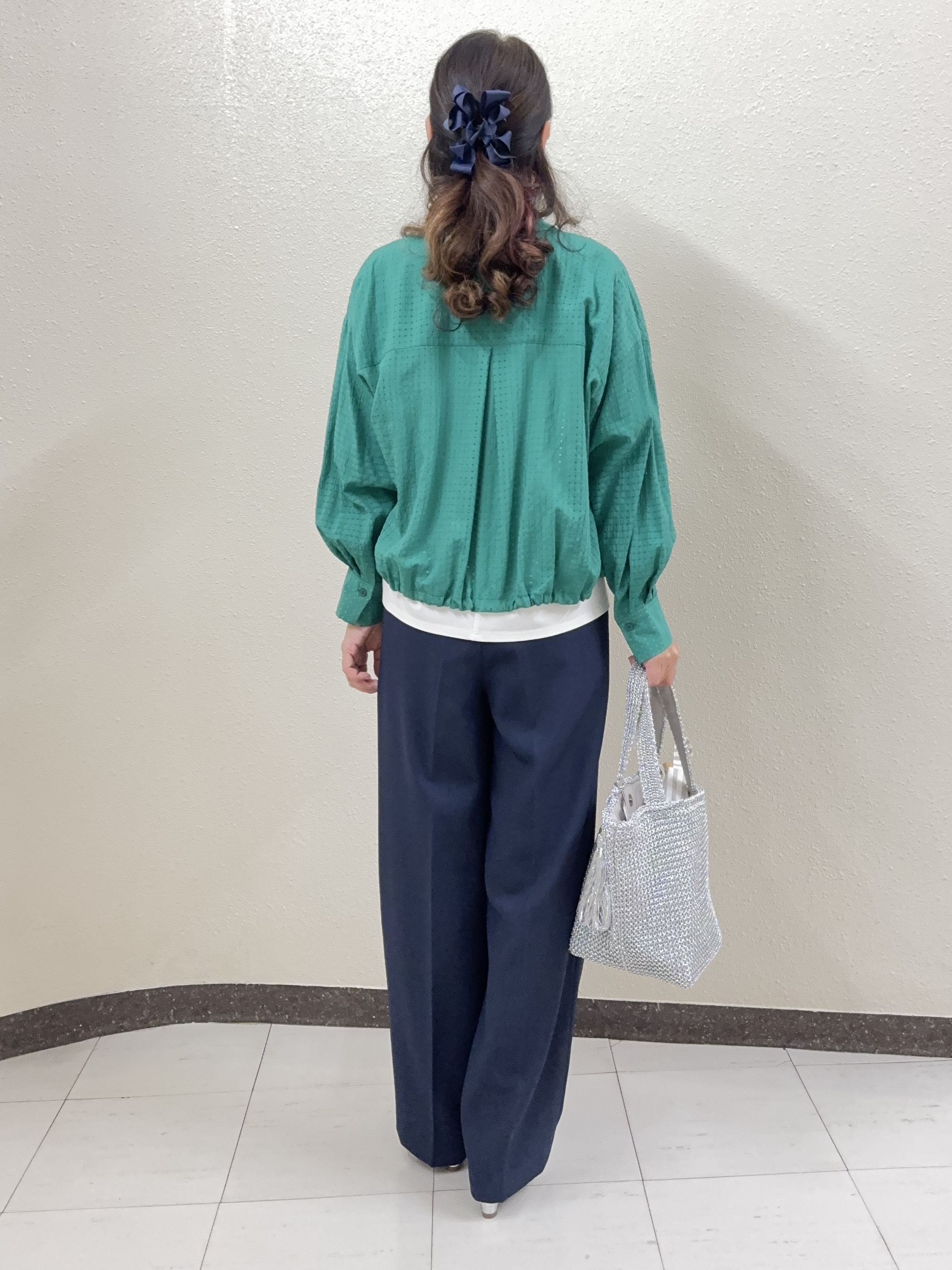 ⭐︎Eimi⭐︎さんの「Reflect｜【選べる2柄／セットアップ可】シャツ衿シアーブラウス」を使ったコーディネート