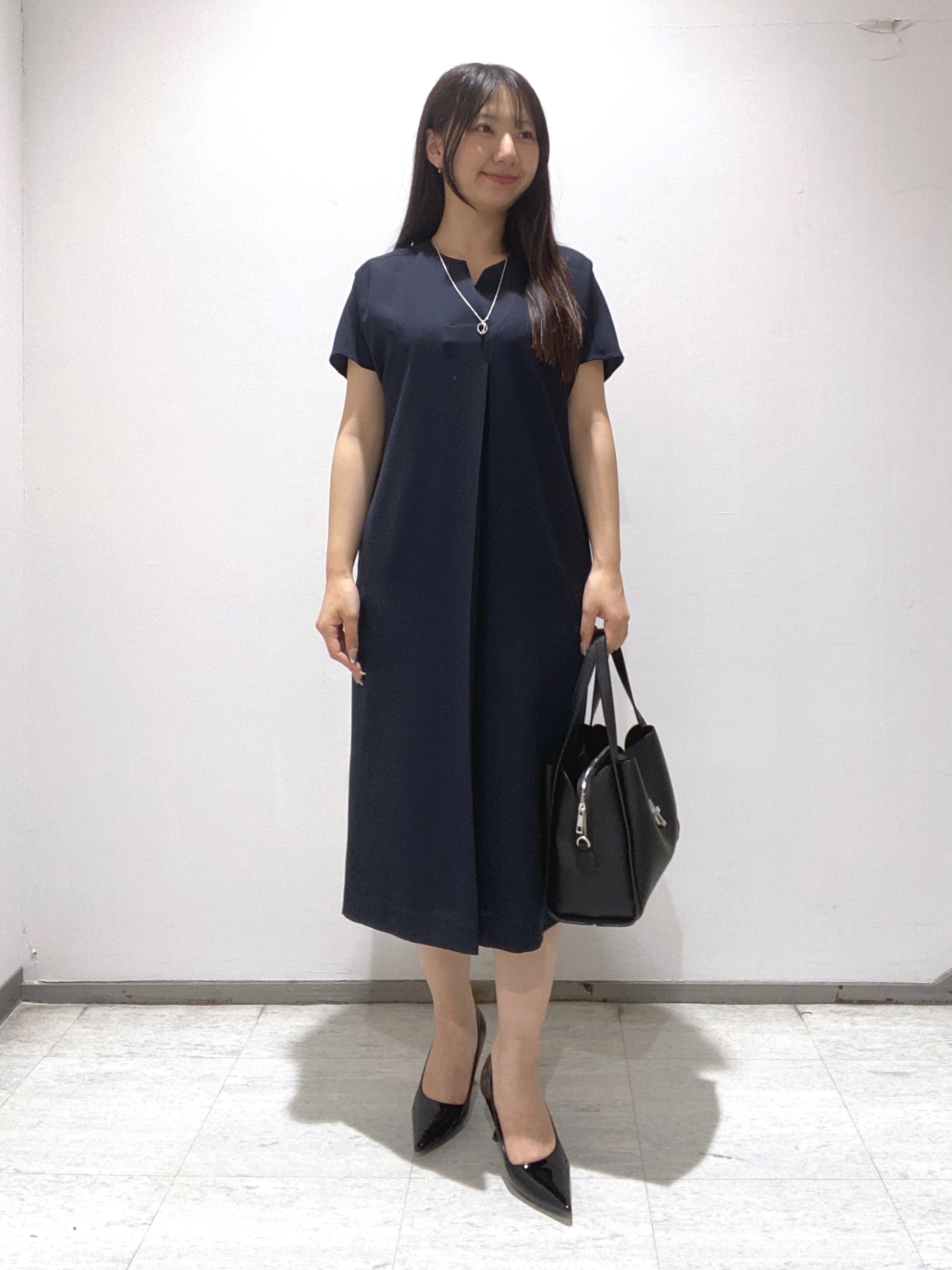 meiさんの「INDIVI｜【洗える／UVケア／麻調】スキッパーワンピース」を使ったコーディネート