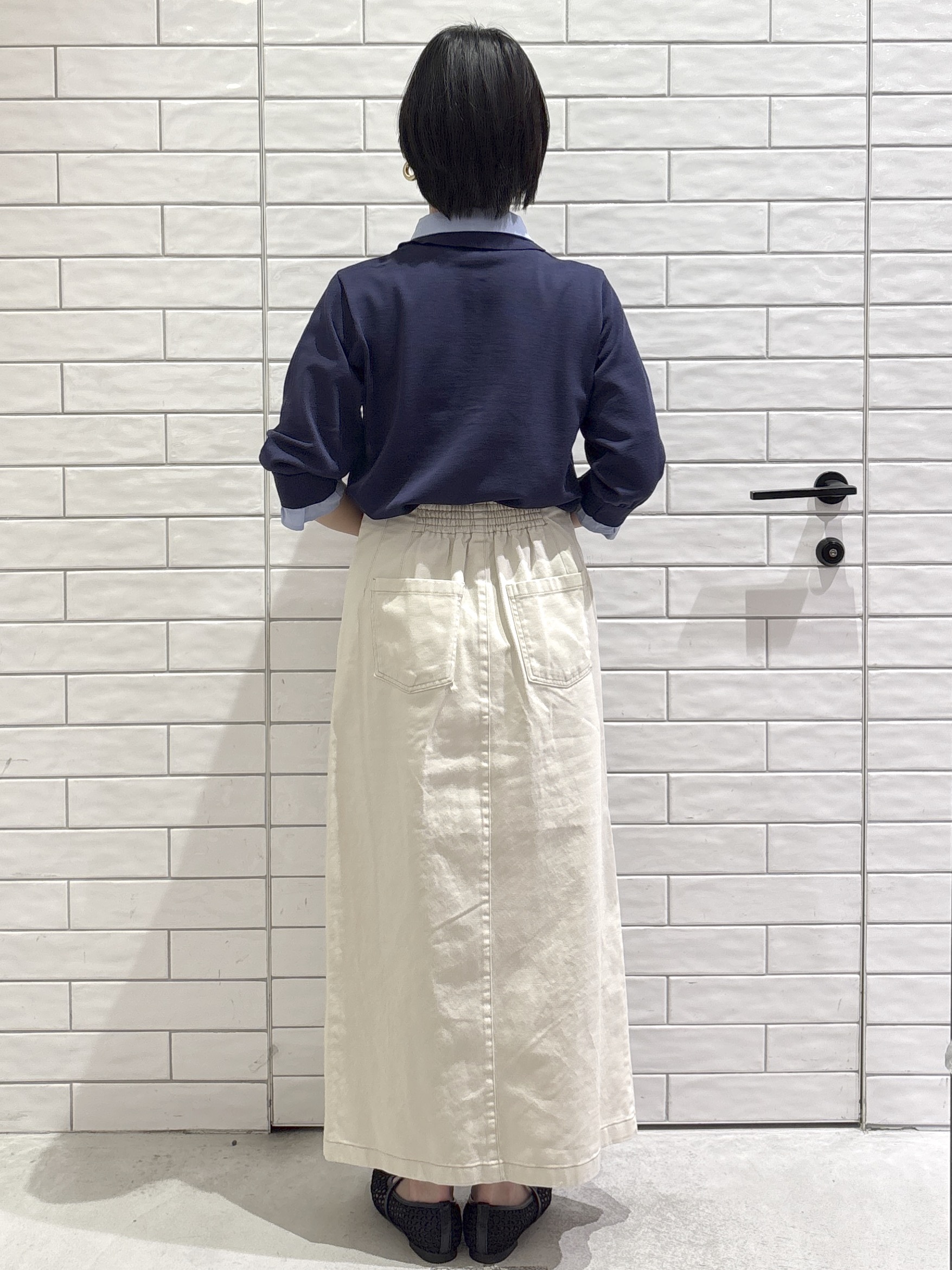 ayumiさんの「OPAQUE.CLIP｜シャツレイヤード風ポロニット【洗濯機OK】」を使ったコーディネート