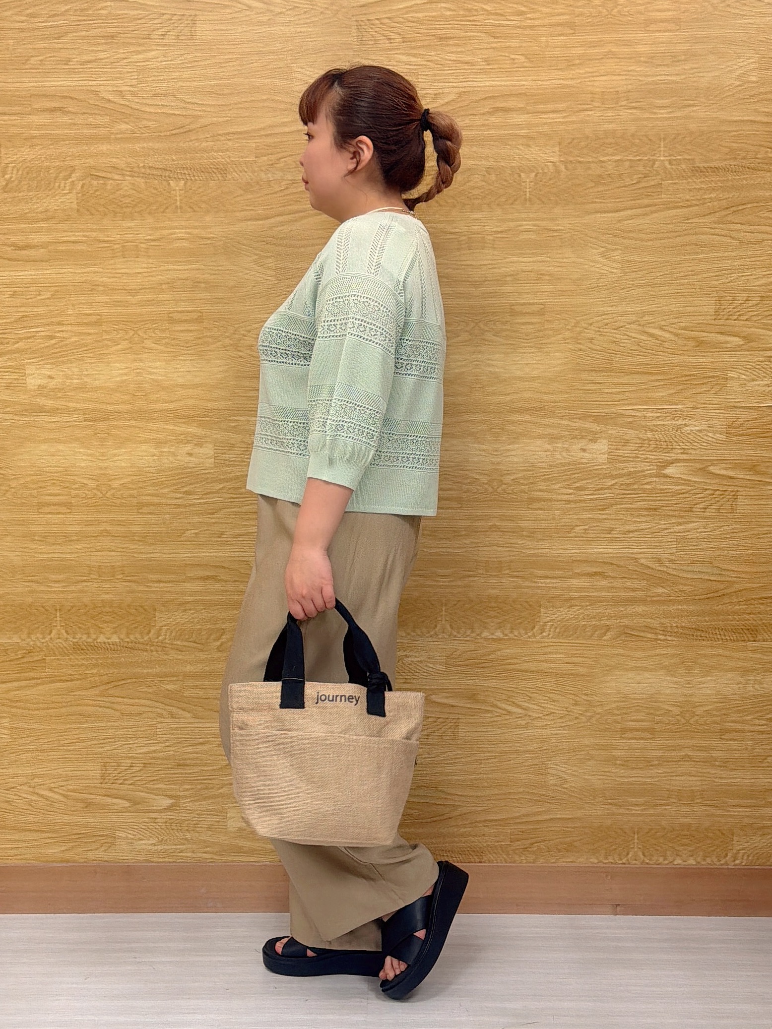 ぁむさんの「SHOO･LA･RUE｜【洗濯機可/S-LL】軽やかきれい見え 透かし柄ニット」を使ったコーディネート