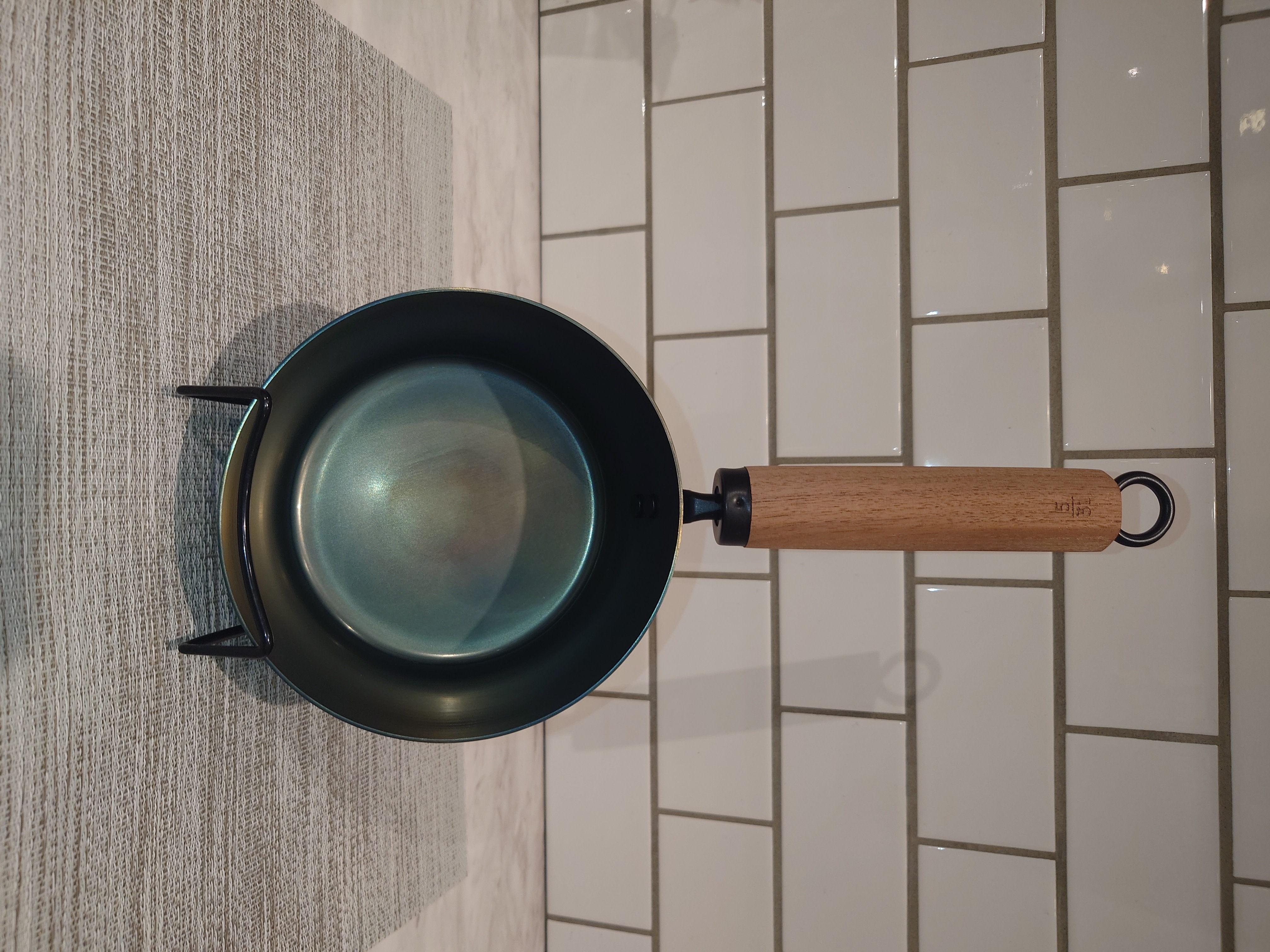 yuu07さんの「212 KITCHEN STORE｜お味噌汁パン 16cm ウォルナット <藤田金属＞」を使ったコーディネート