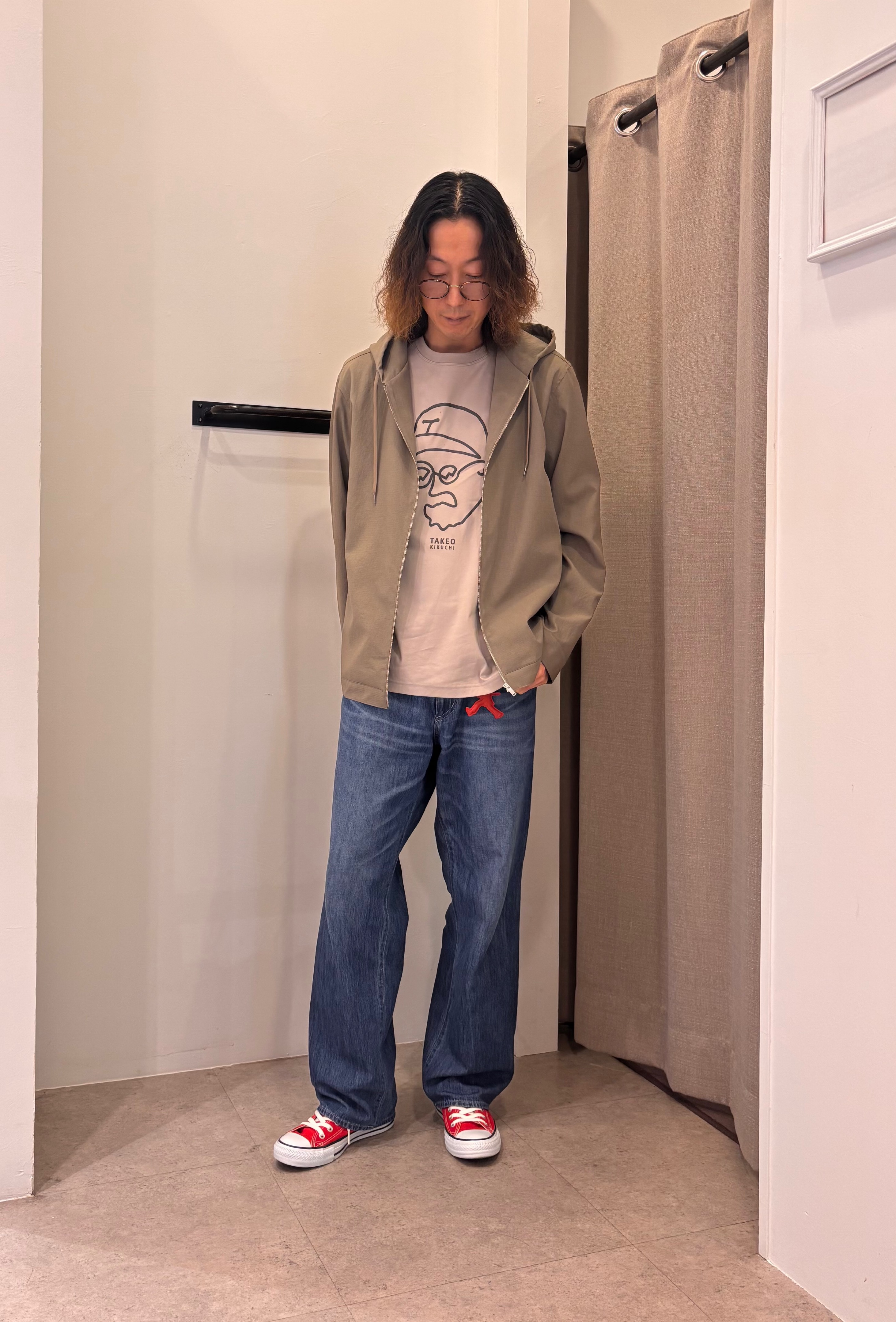 おーのさんの「TAKEO KIKUCHI｜【撥水・洗える・シワになりにくい】 リランチェ（R） フードブルゾン」を使ったコーディネート