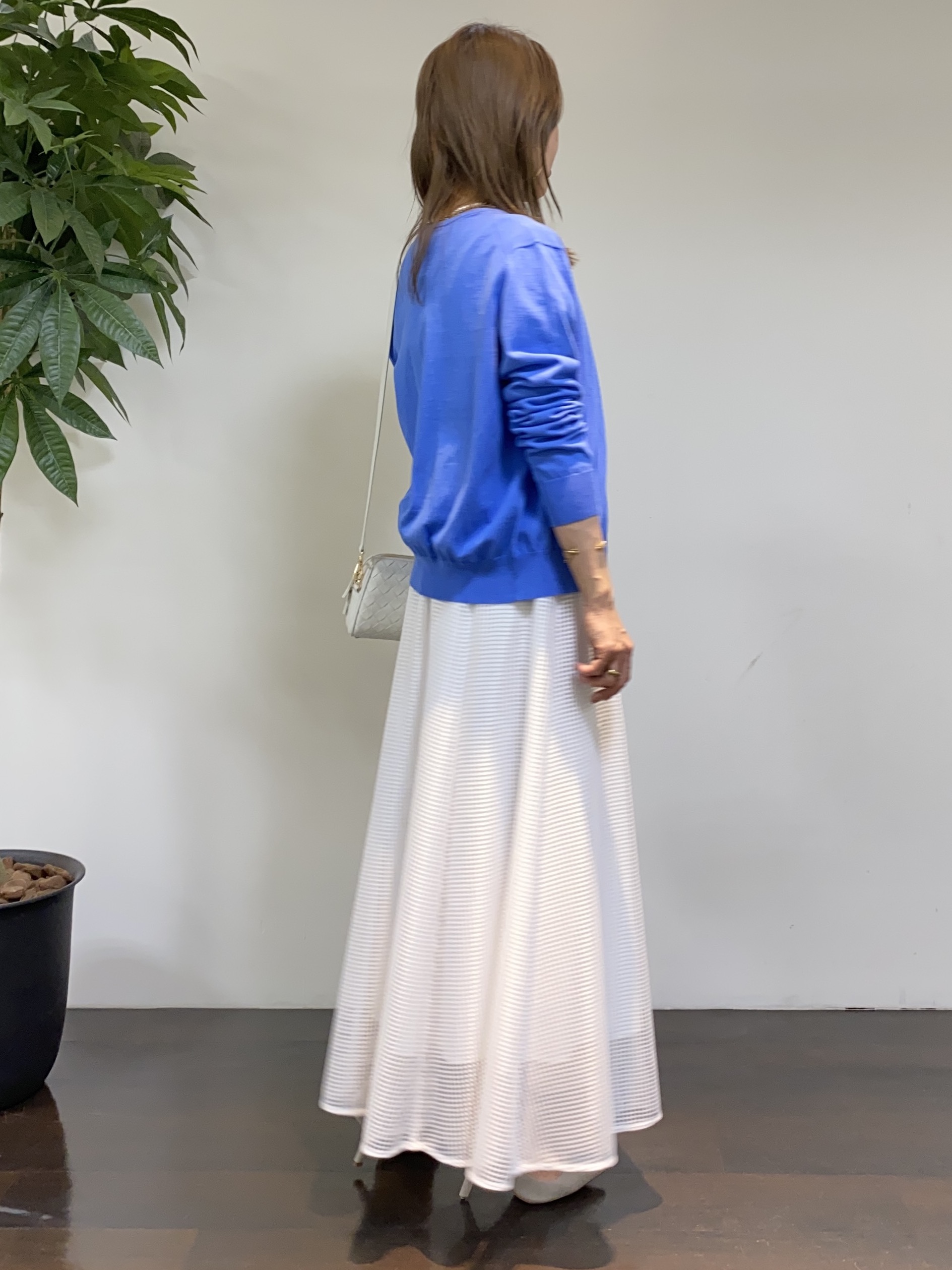 tomoさんの「UNTITLED｜【9色展開/アンサンブル可】コットンクルーネックカーディガン」を使ったコーディネート