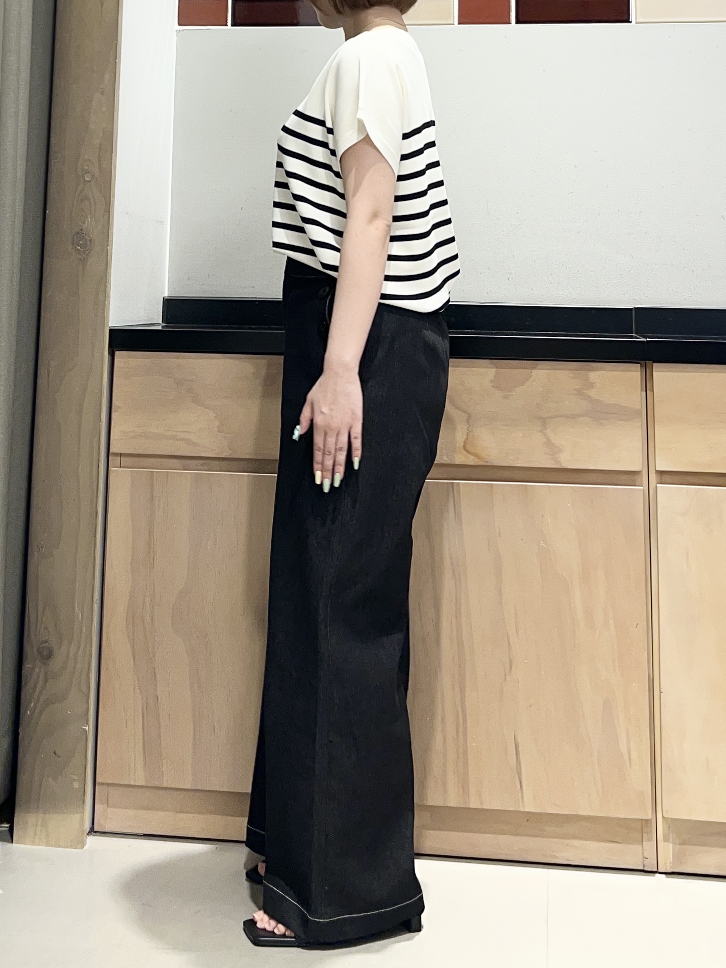 かのさんの「THE SHOP TK｜【S-XL/ひんやりタッチ】多機能フレンチスリーブニット 洗濯機OK/UVケア/毛玉になりにくい」を使ったコーディネート