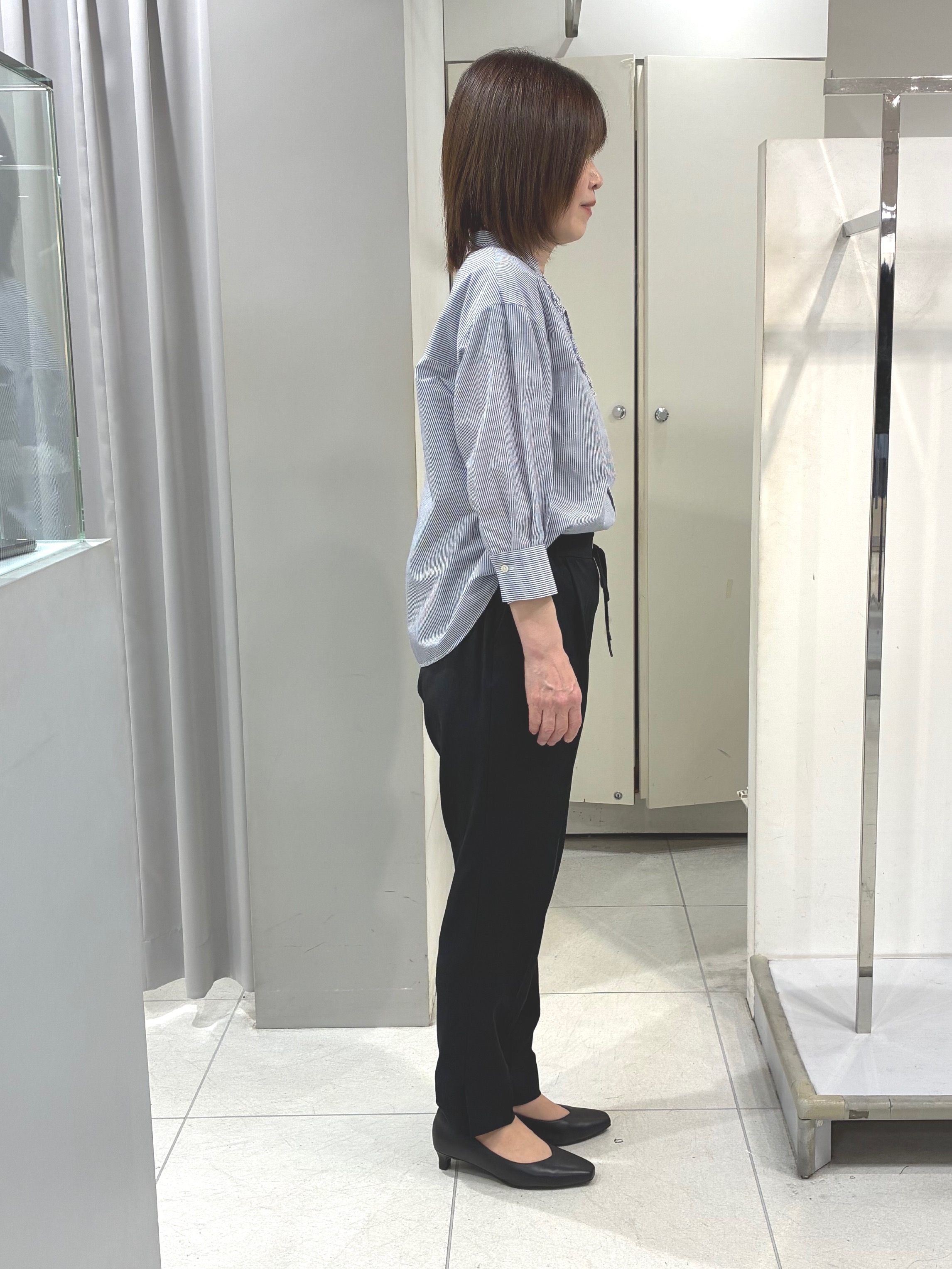 たみちゃんさんの「Reflect｜【接触冷感】八分袖フロントフリルブラウス」を使ったコーディネート