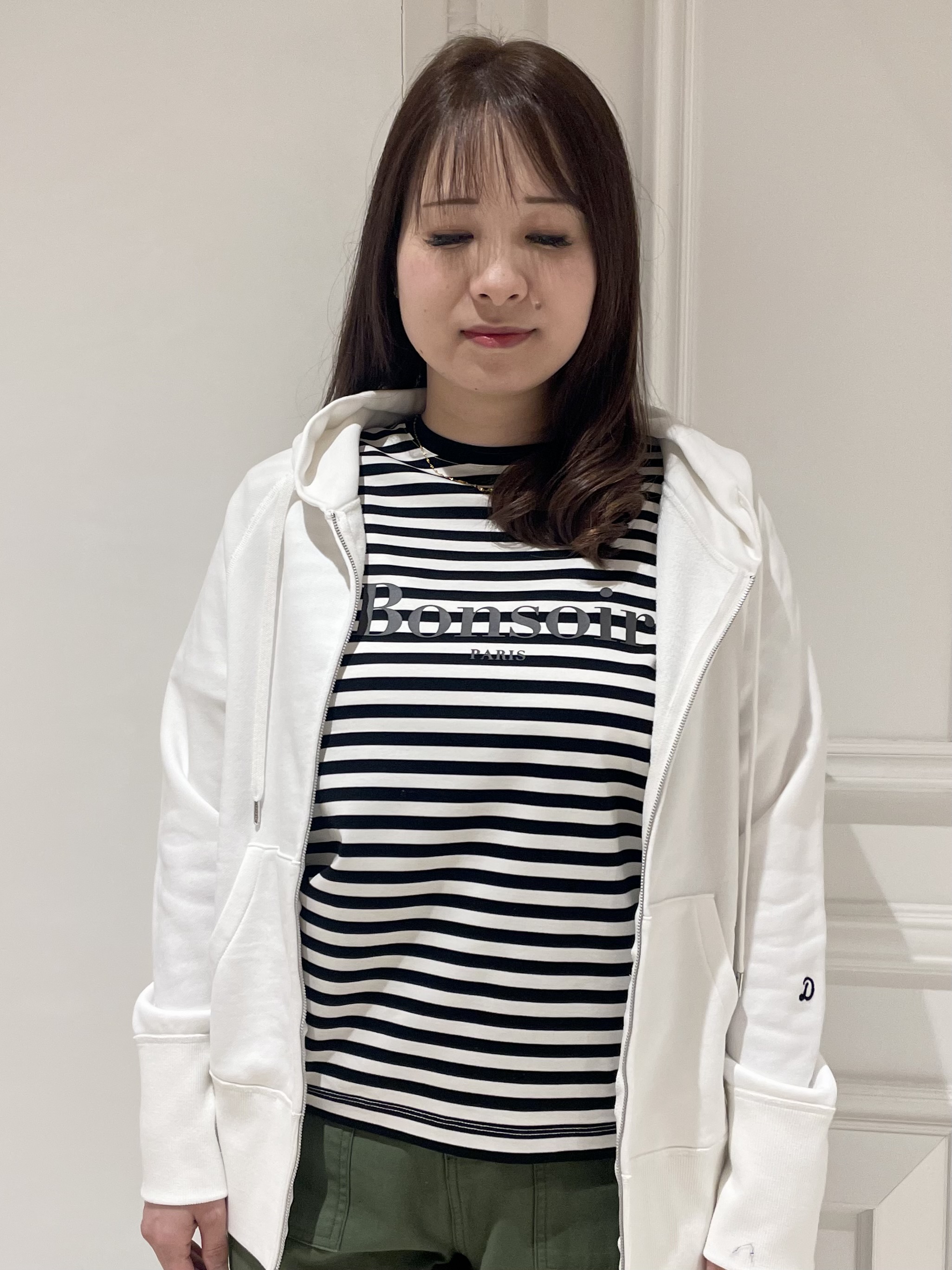 minowaさんの「DRESSTERIOR｜【春夏/寒暖差対応/ウォッシャブル】ライト裏毛フーディー」を使ったコーディネート