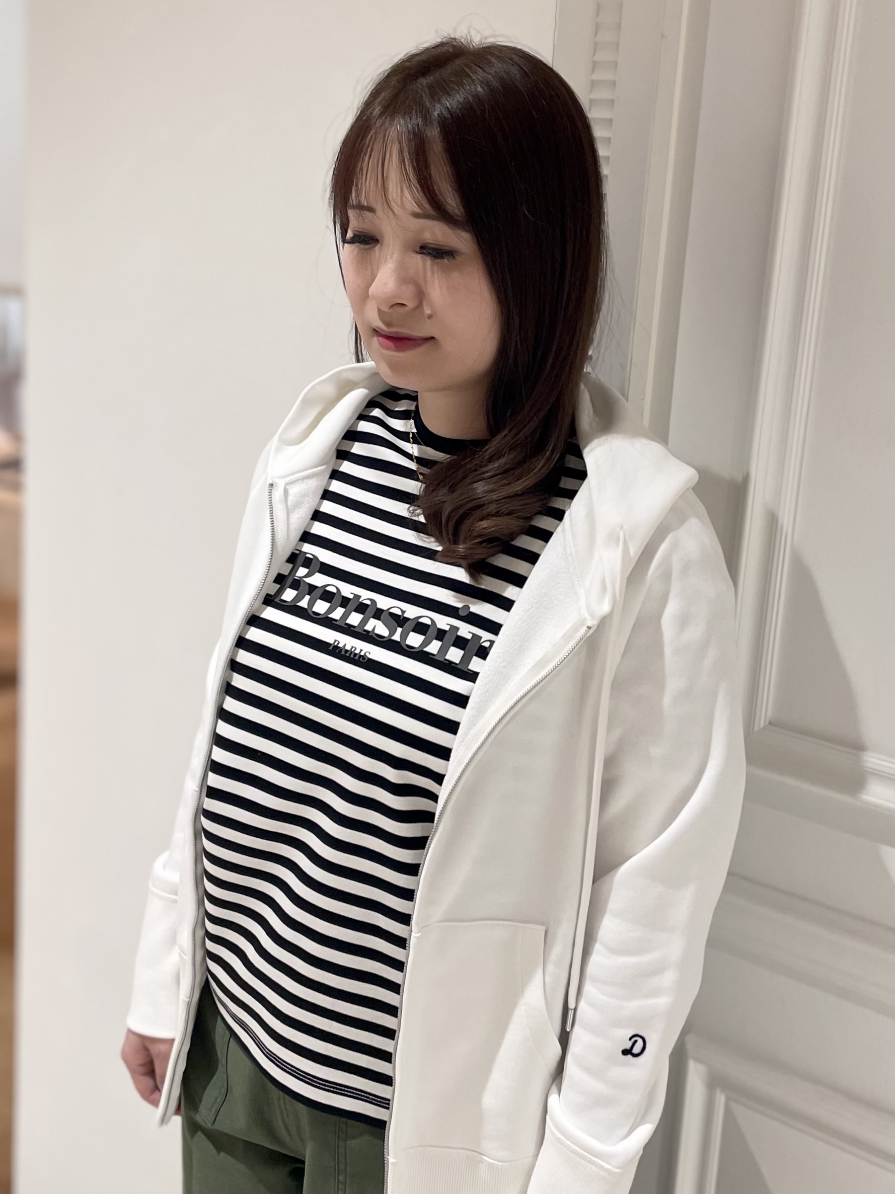 minowaさんの「DRESSTERIOR｜【春夏/寒暖差対応/ウォッシャブル】ライト裏毛フーディー」を使ったコーディネート