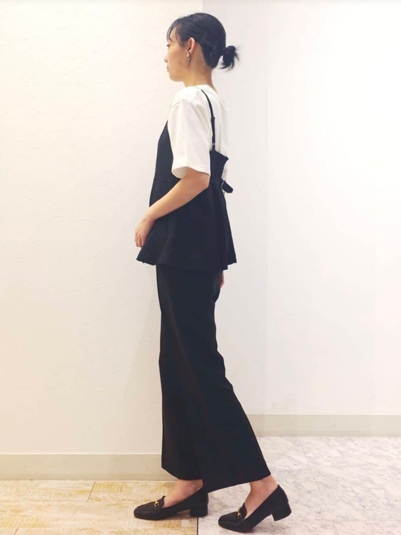 ケイさんの「grove｜【貴島明日香さん着用・カセット服】リネンライク ペプラムビスチェ」を使ったコーディネート