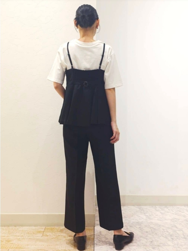 ケイさんの「grove｜【貴島明日香さん着用・カセット服】リネンライク ペプラムビスチェ」を使ったコーディネート