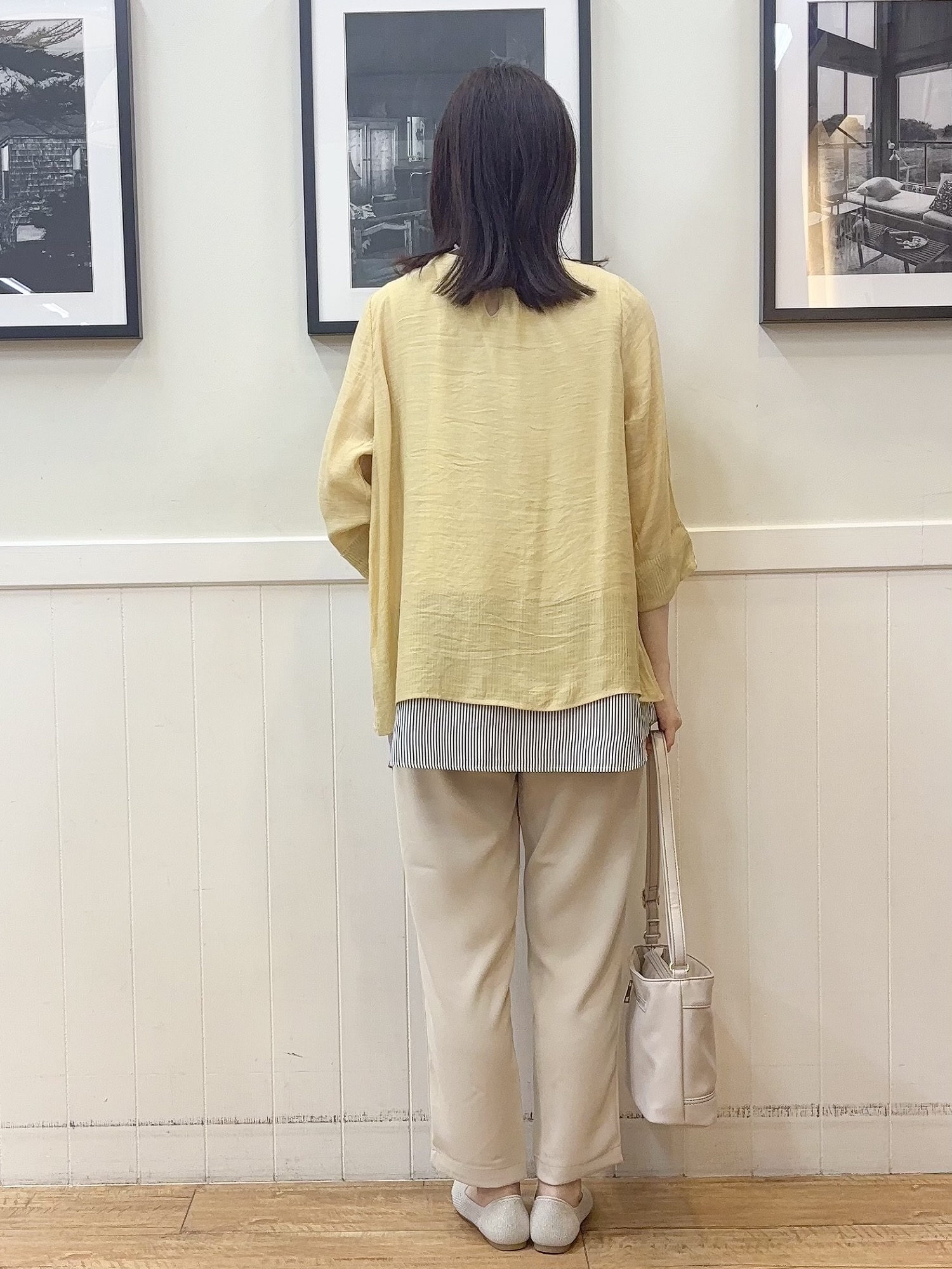 えぬさんの「SHOO･LA･RUE｜【洗濯機可/体型カバー】1枚でサマ見え 7分袖スラブレイヤード風トップス」を使ったコーディネート