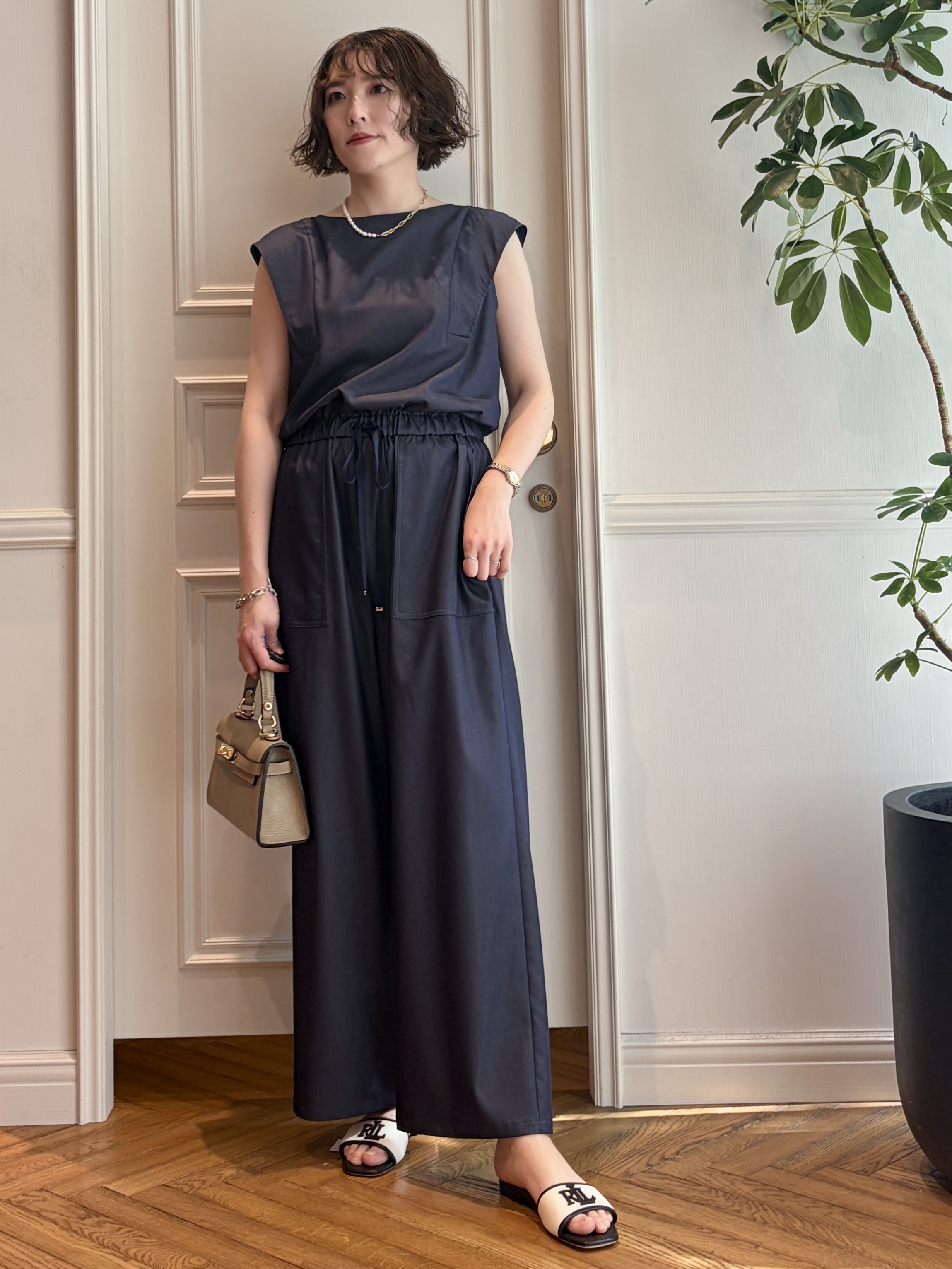 nakaoさんの「DRESSTERIOR｜【ウォッシャブル】フレンチスリーブ コンビネゾン」を使ったコーディネート