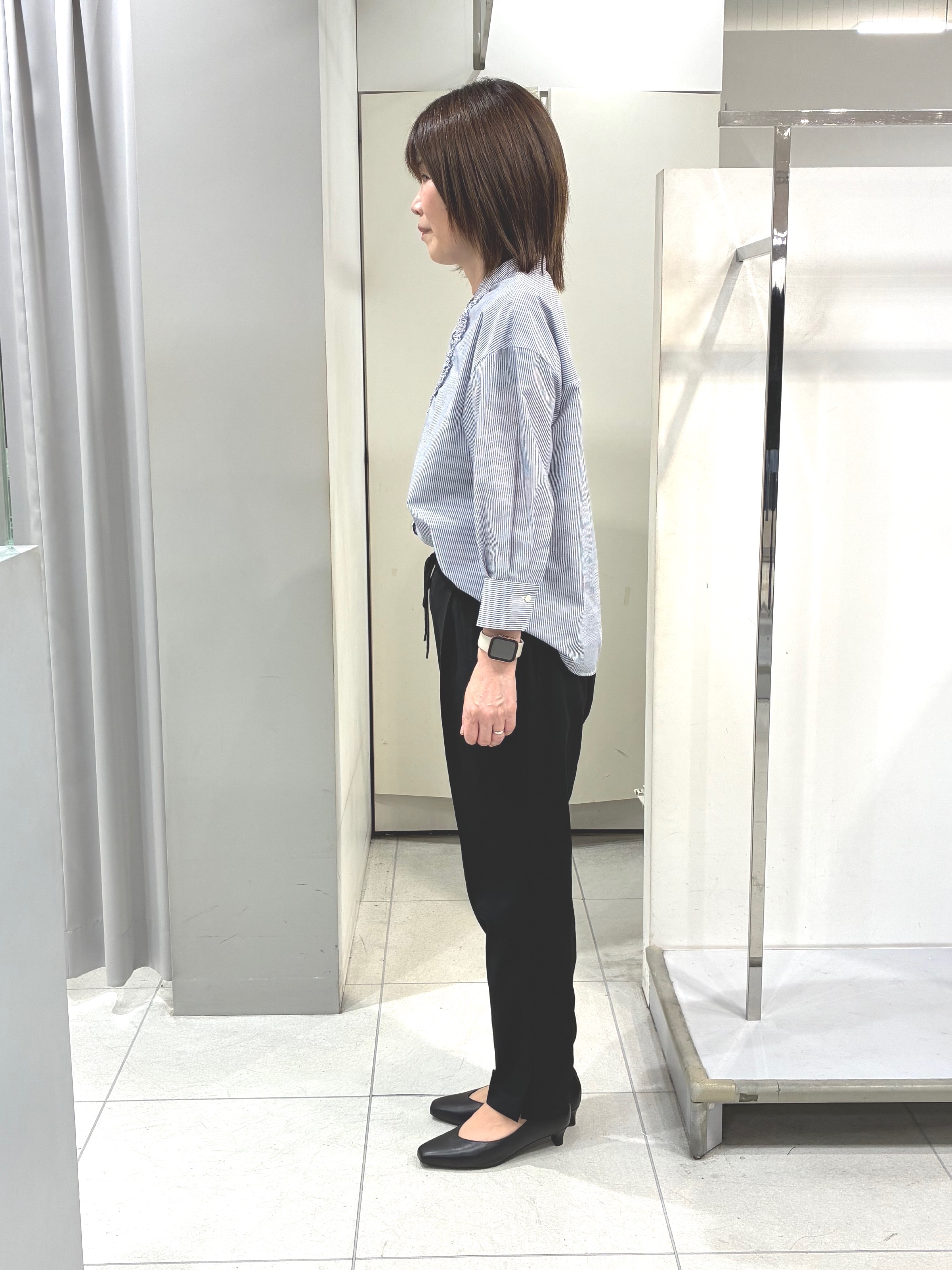 たみちゃんさんの「Reflect｜【接触冷感】八分袖フロントフリルブラウス」を使ったコーディネート