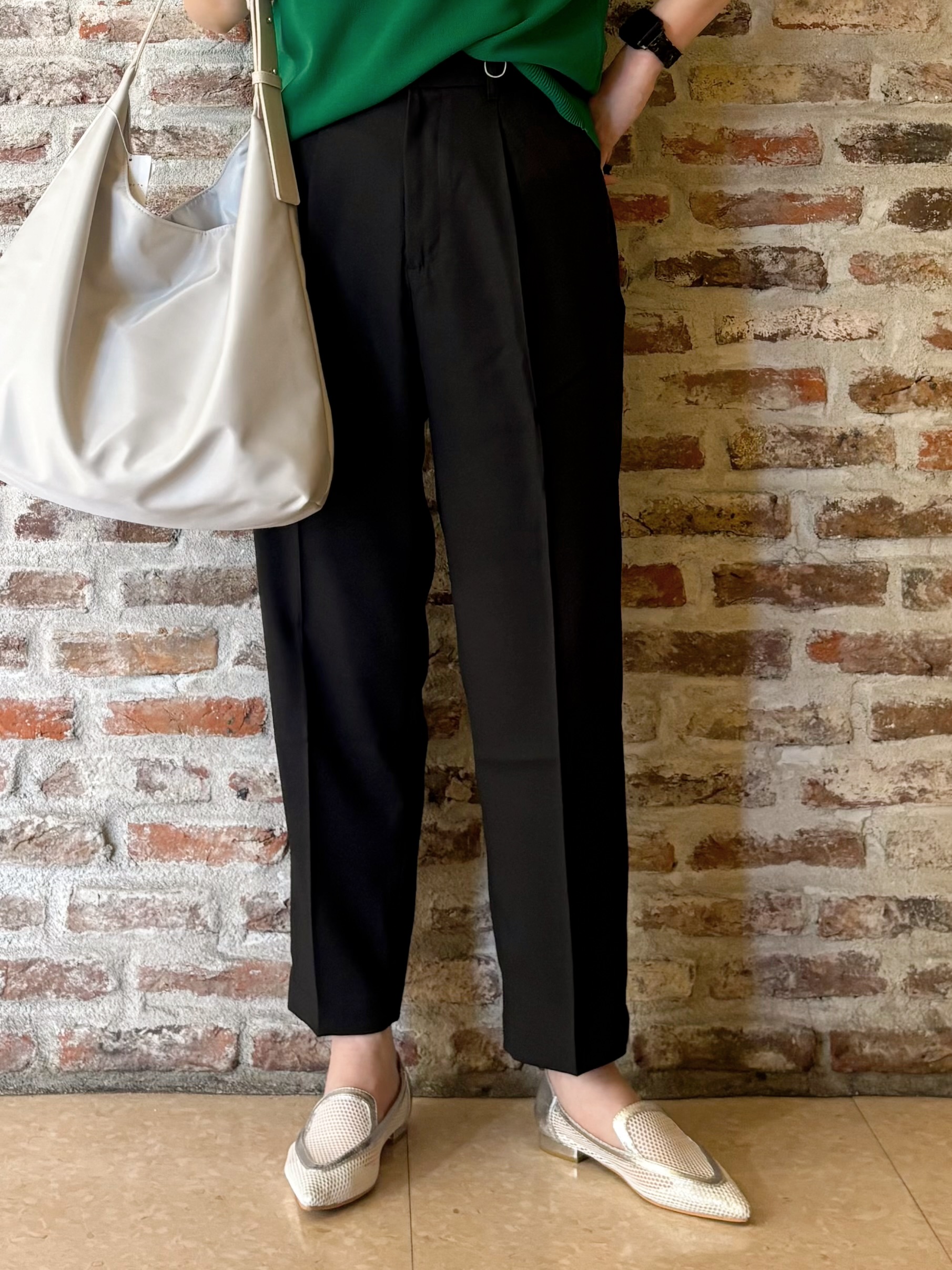 しばさんの「THE SHOP TK｜【S-XL/ひんやりタッチ】美しさ際立つ 6分袖ニット 洗濯機OK/UVケア/毛玉になりにくい」を使ったコーディネート