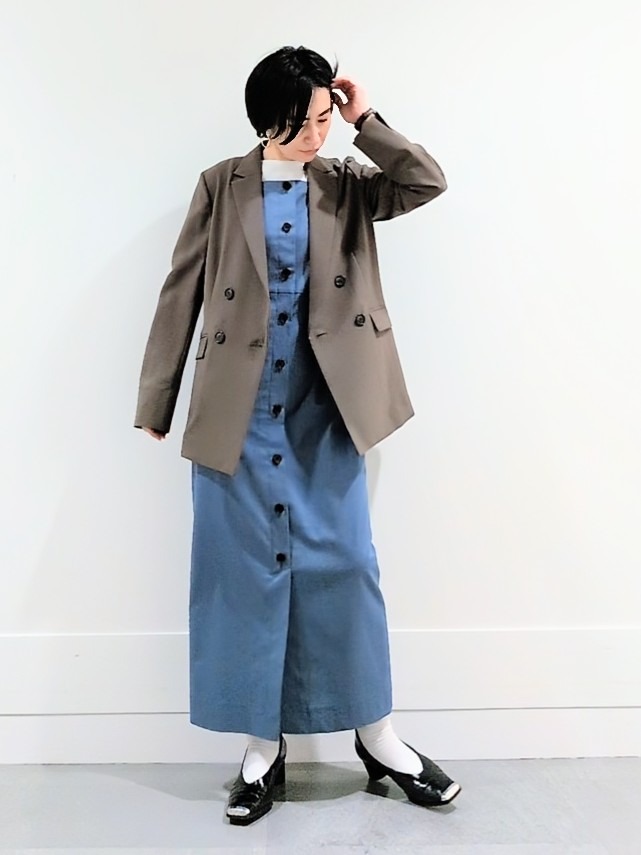 ミズタさんの「UNTITLED｜【新色追加/セットアップ可】エアリー ダブルブレストジャケット」を使ったコーディネート