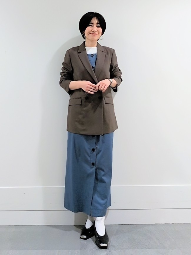 ミズタさんの「UNTITLED｜【新色追加/セットアップ可】エアリー ダブルブレストジャケット」を使ったコーディネート