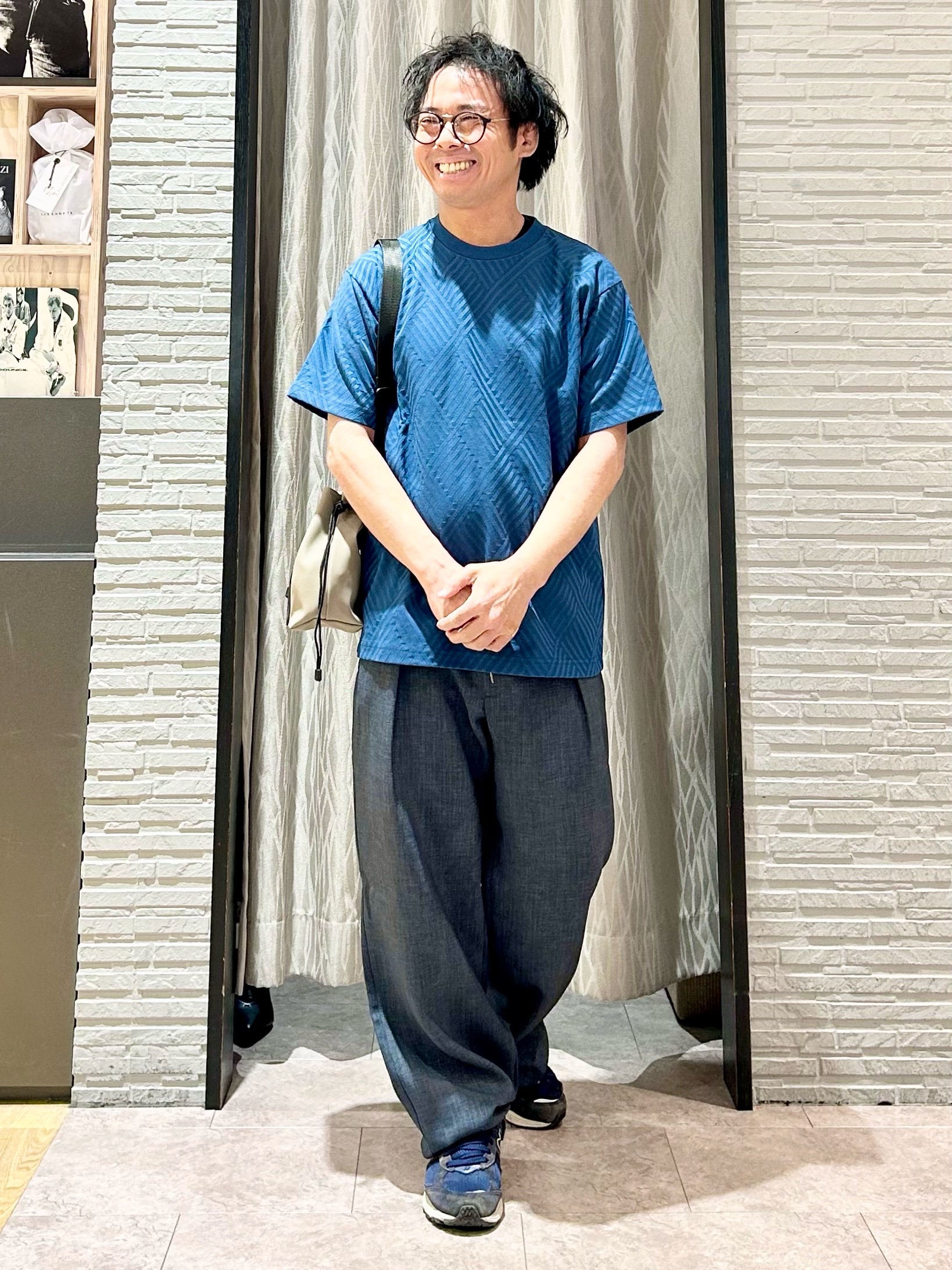 KENJI Iさんの「THE SHOP TK｜【ジャケットインにもおすすめ！】ジャカード リンクス半袖Tシャツ 洗濯機OK」を使ったコーディネート