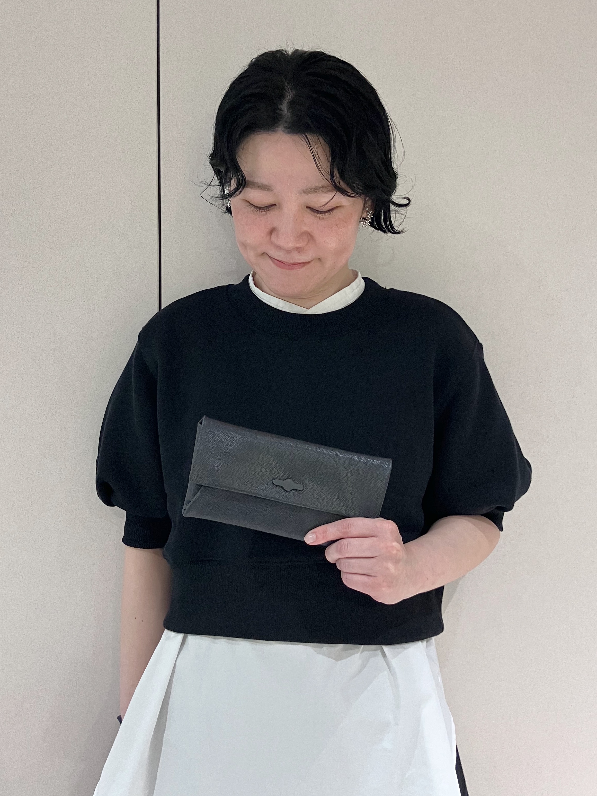 Cさんの「HIROKO HAYASHI｜VELENO CISA（ヴェレーノ チーザ）長財布ミニ」を使ったコーディネート