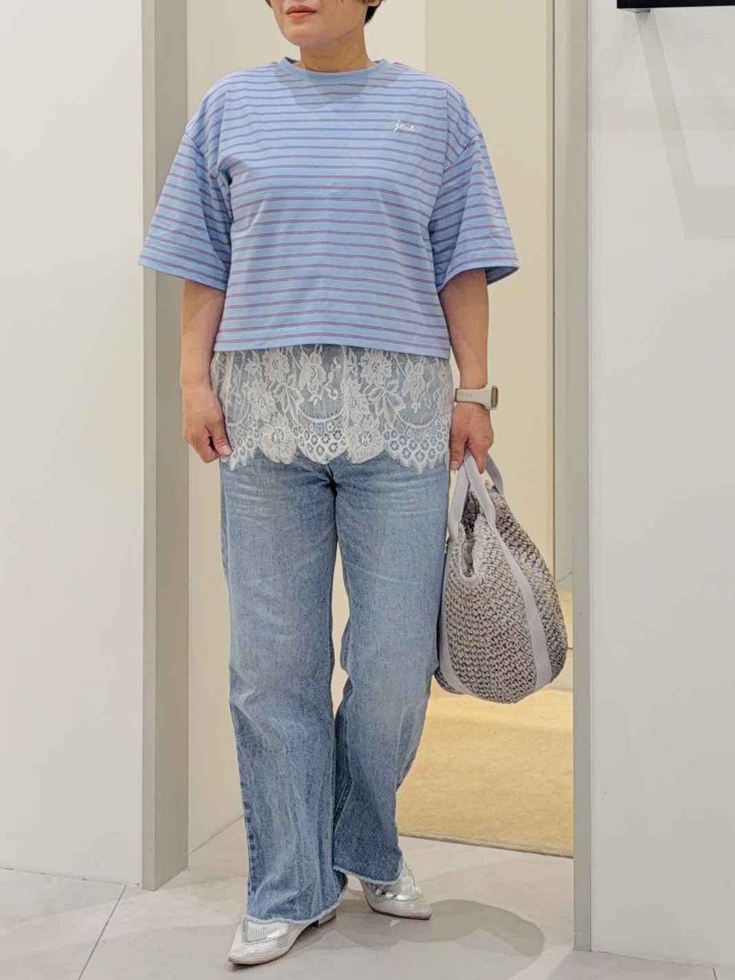 タナさんの「THE SHOP TK｜ワンポイント刺繍マルチボーダーTee」を使ったコーディネート