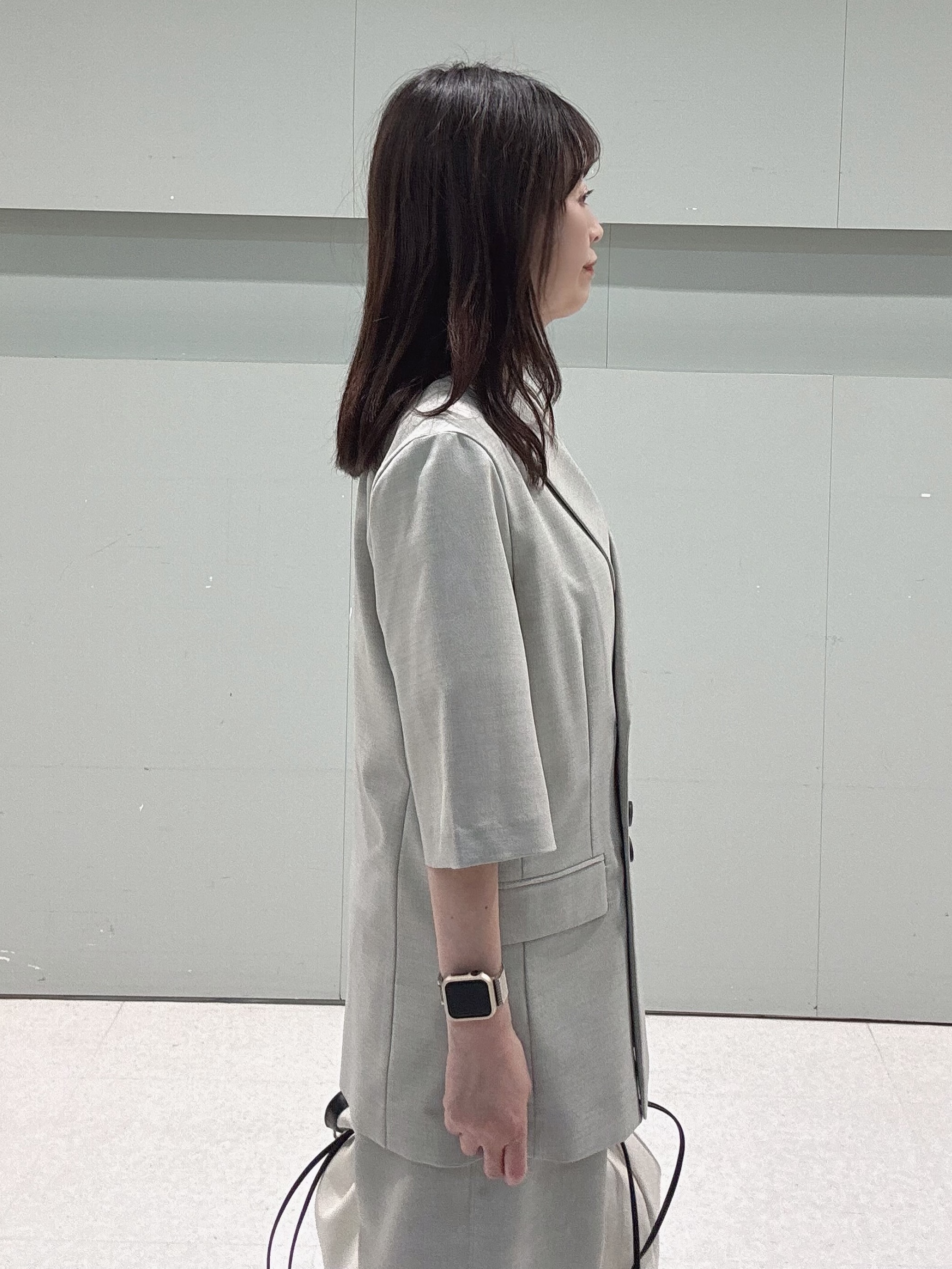 makiさんの「UNTITLED｜【シワになりにくい/セットアップ可/接触冷感】ハーフスリーブジャケット」を使ったコーディネート