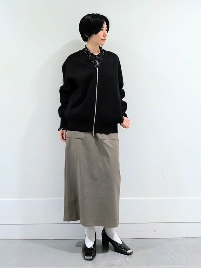 ミズタさんの「UNTITLED｜【軽羽織り/セットアップ可】ジップアップニットカーディガン」を使ったコーディネート