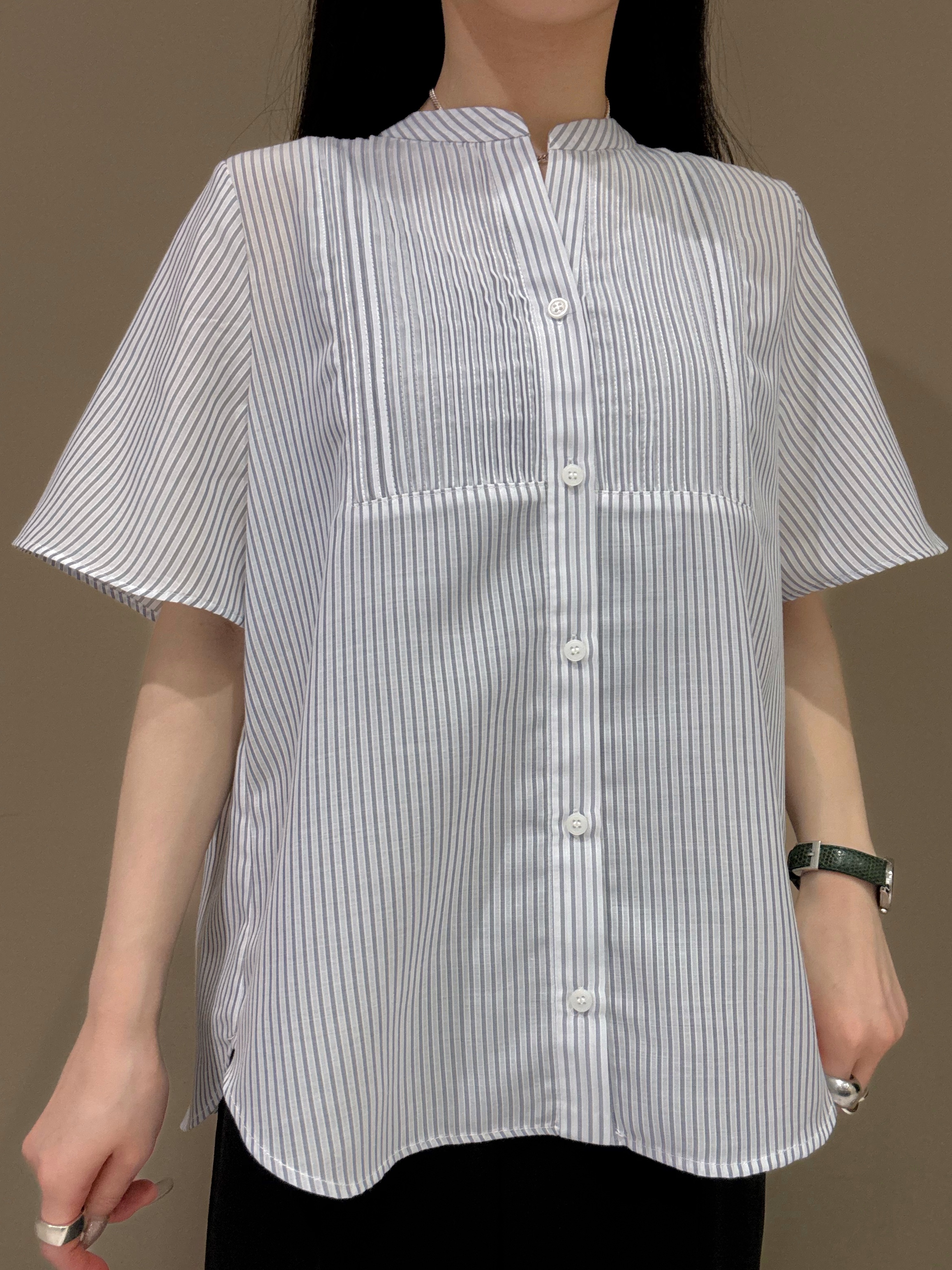 KEIKOさんの「INDIVI｜【洗える／多機能／SETUP可】着る日傘ジレジャケット」を使ったコーディネート