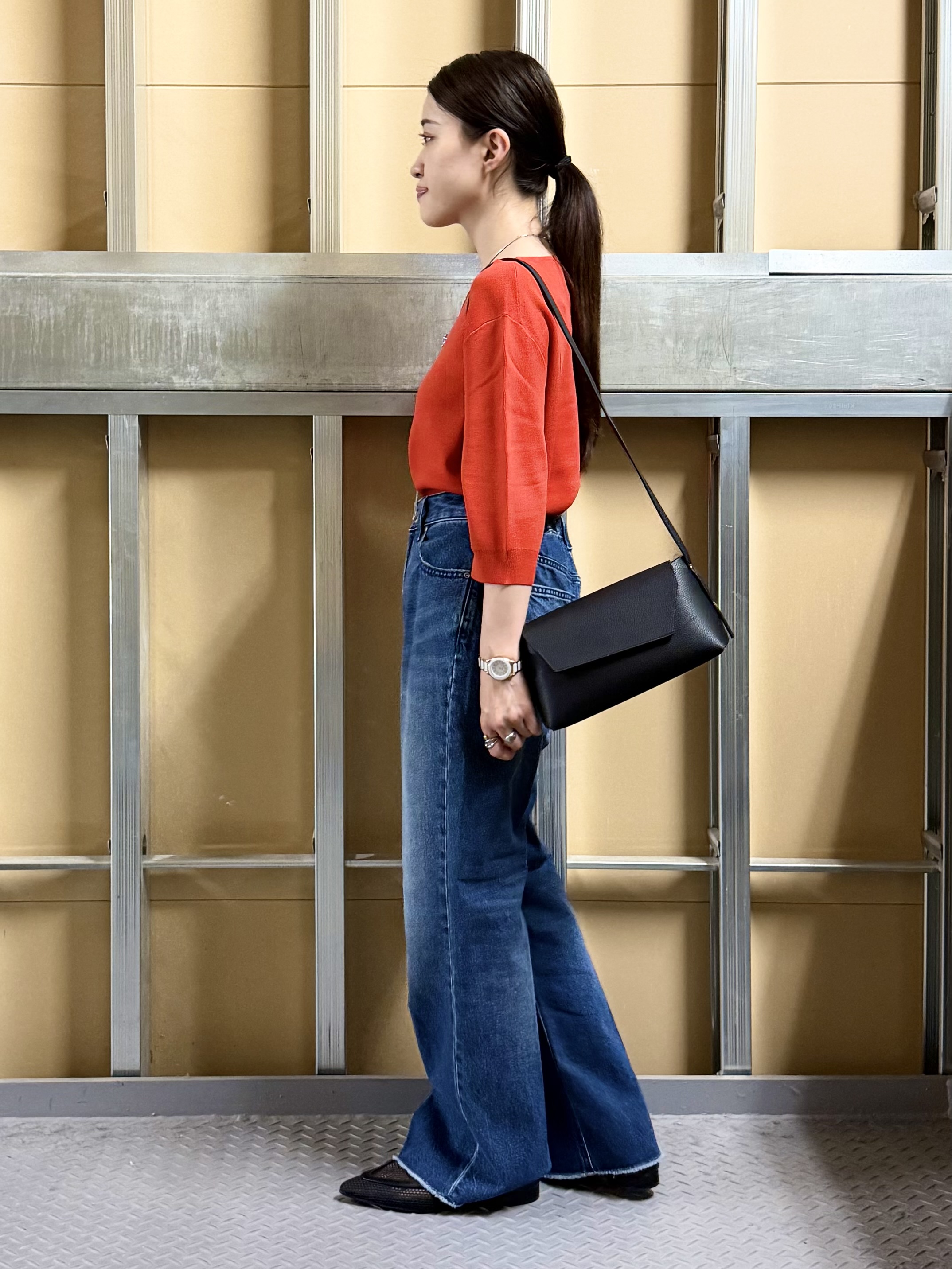 sahoさんの「THE SHOP TK｜【S-XL/ひんやりタッチ】美しさ際立つ 6分袖ニット 洗濯機OK/UVケア/毛玉になりにくい」を使ったコーディネート