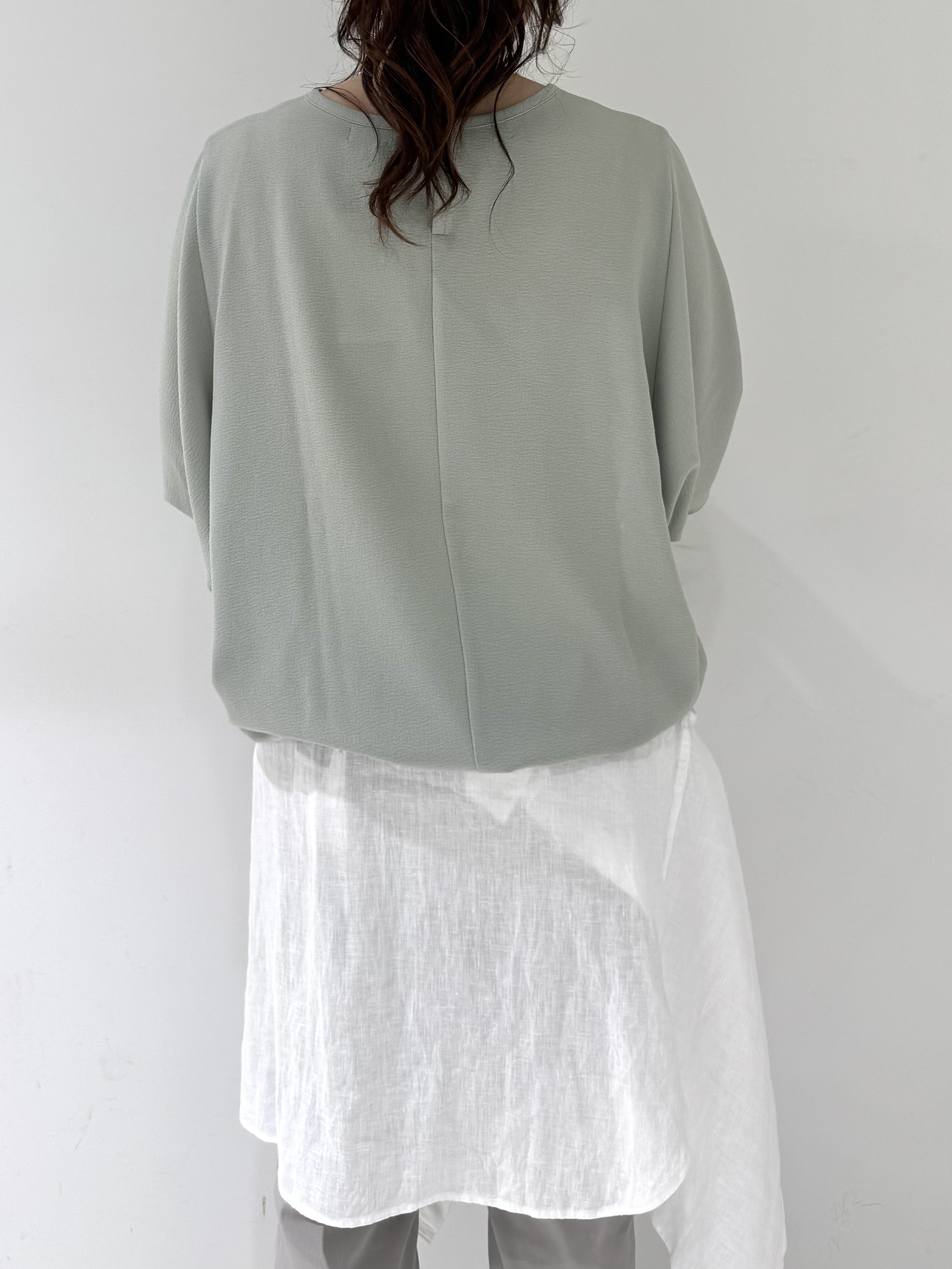 そんさんの「INDIVI｜【洗える／2WAY／裾ドロスト付き】 ドルマンスリーブチュニックトップス」を使ったコーディネート