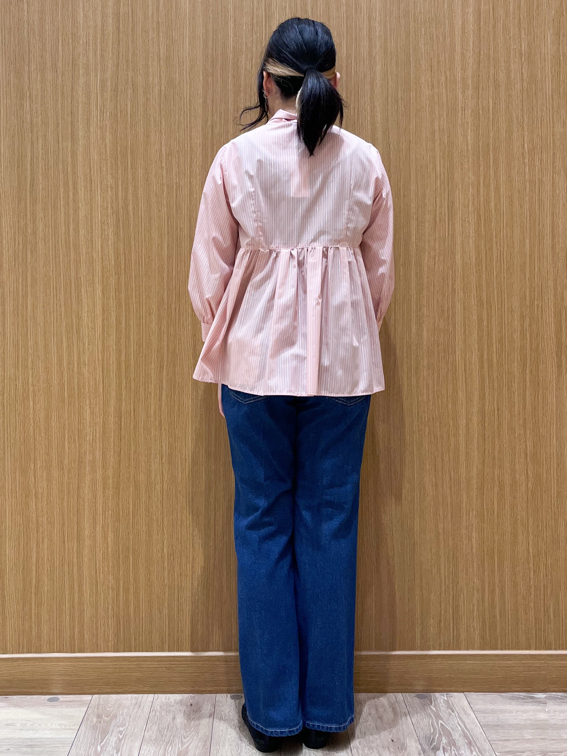 aさんの「OPAQUE.CLIP｜ペプラムブラウス／ボウタイ取り外し可【洗濯機OK／イージーアイロン／防シワ】《XS～LL／8col》」を使ったコーディネート
