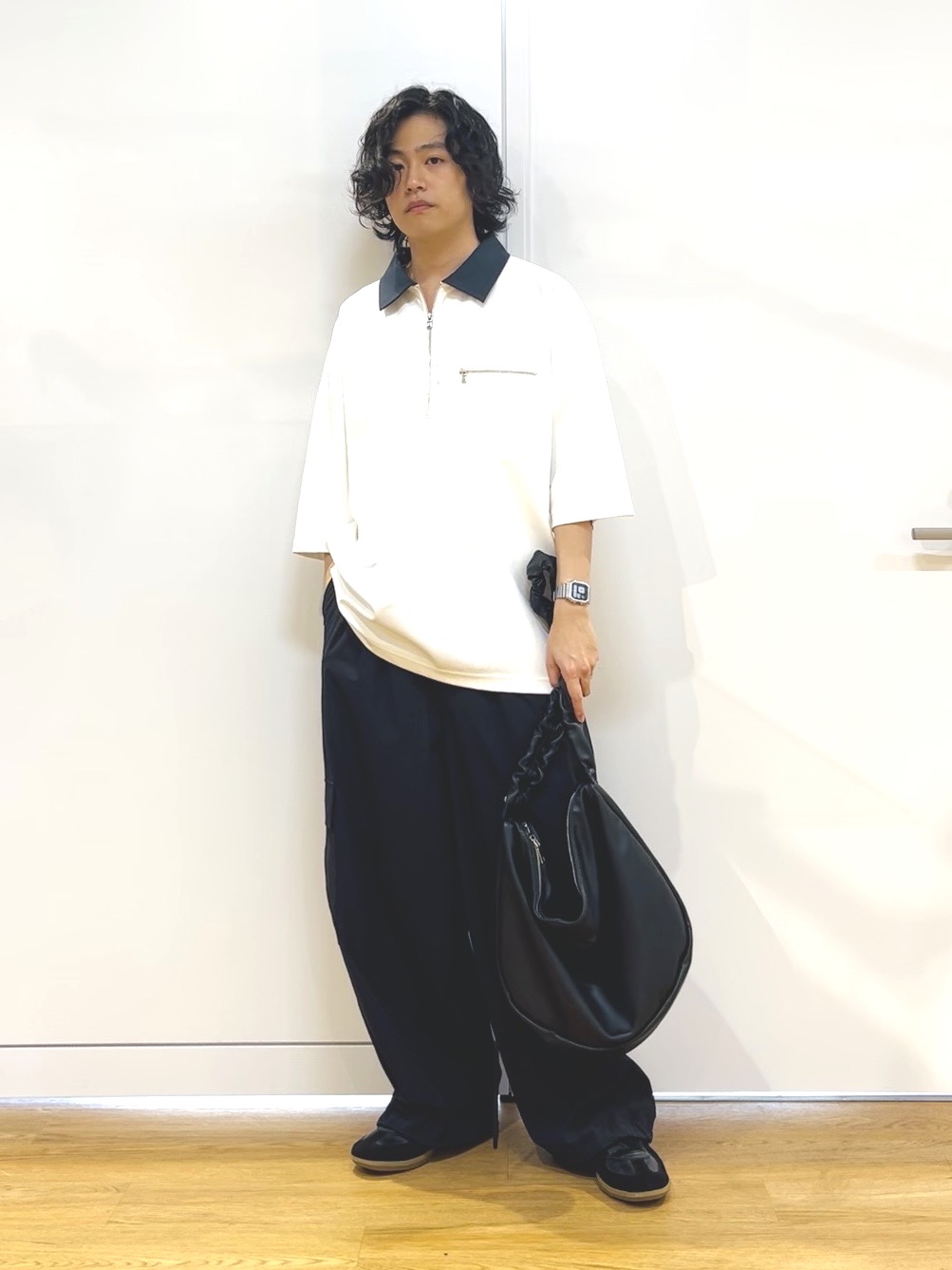 ワッキーさんの「tk.TAKEO KIKUCHI｜カッティングカーゴパンツ」を使ったコーディネート