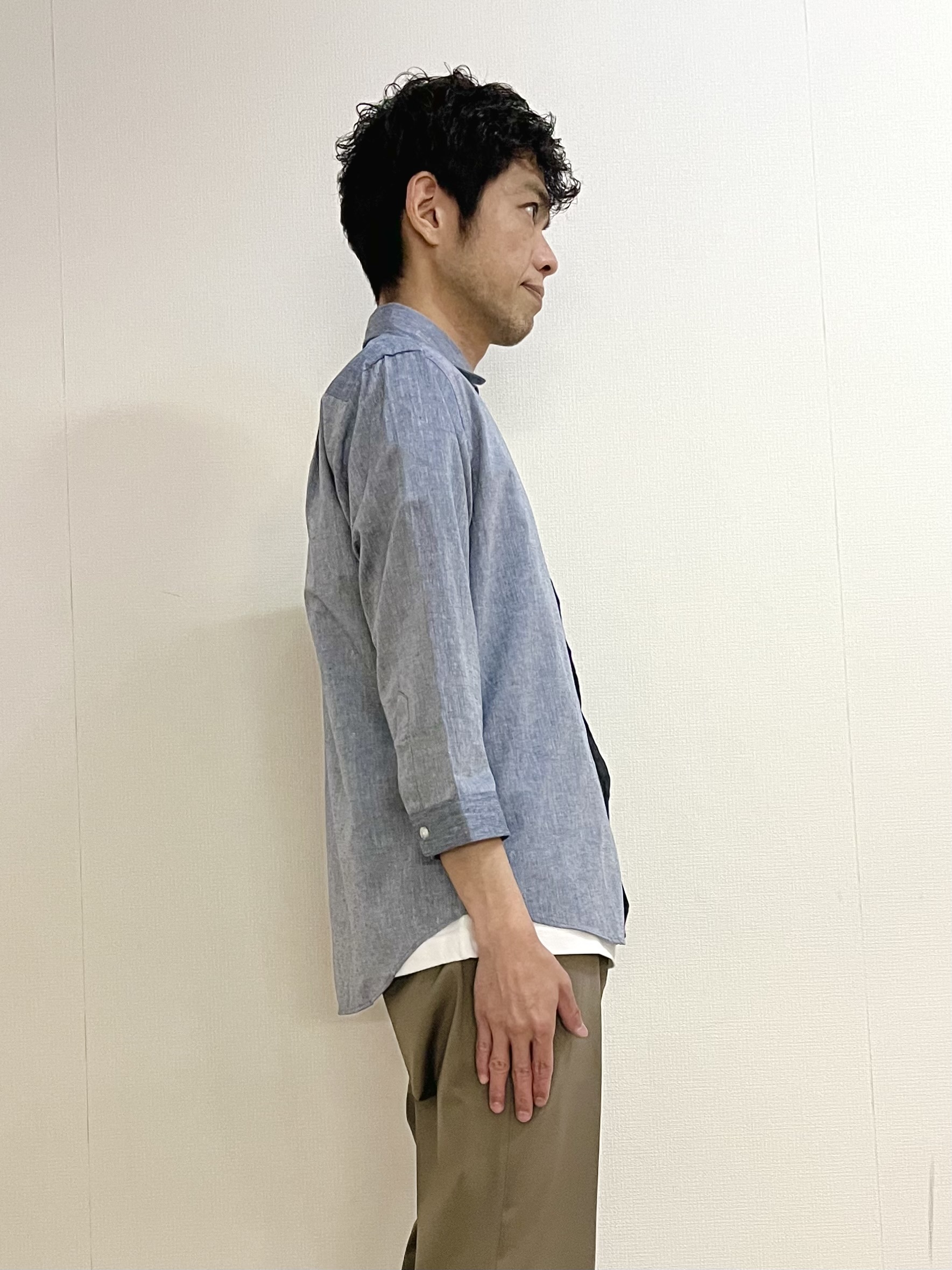 URAさんの「TAKEO KIKUCHI｜【接触冷感】ハイブリッド リネン 七分袖シャツ」を使ったコーディネート