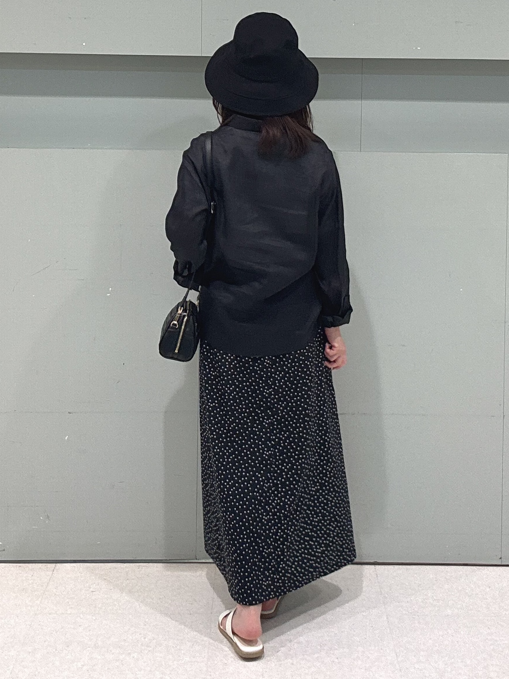 makiさんの「UNTITLED｜【古畑星夏さん着用/ロゴ/プリント】グラフィックTシャツ」を使ったコーディネート