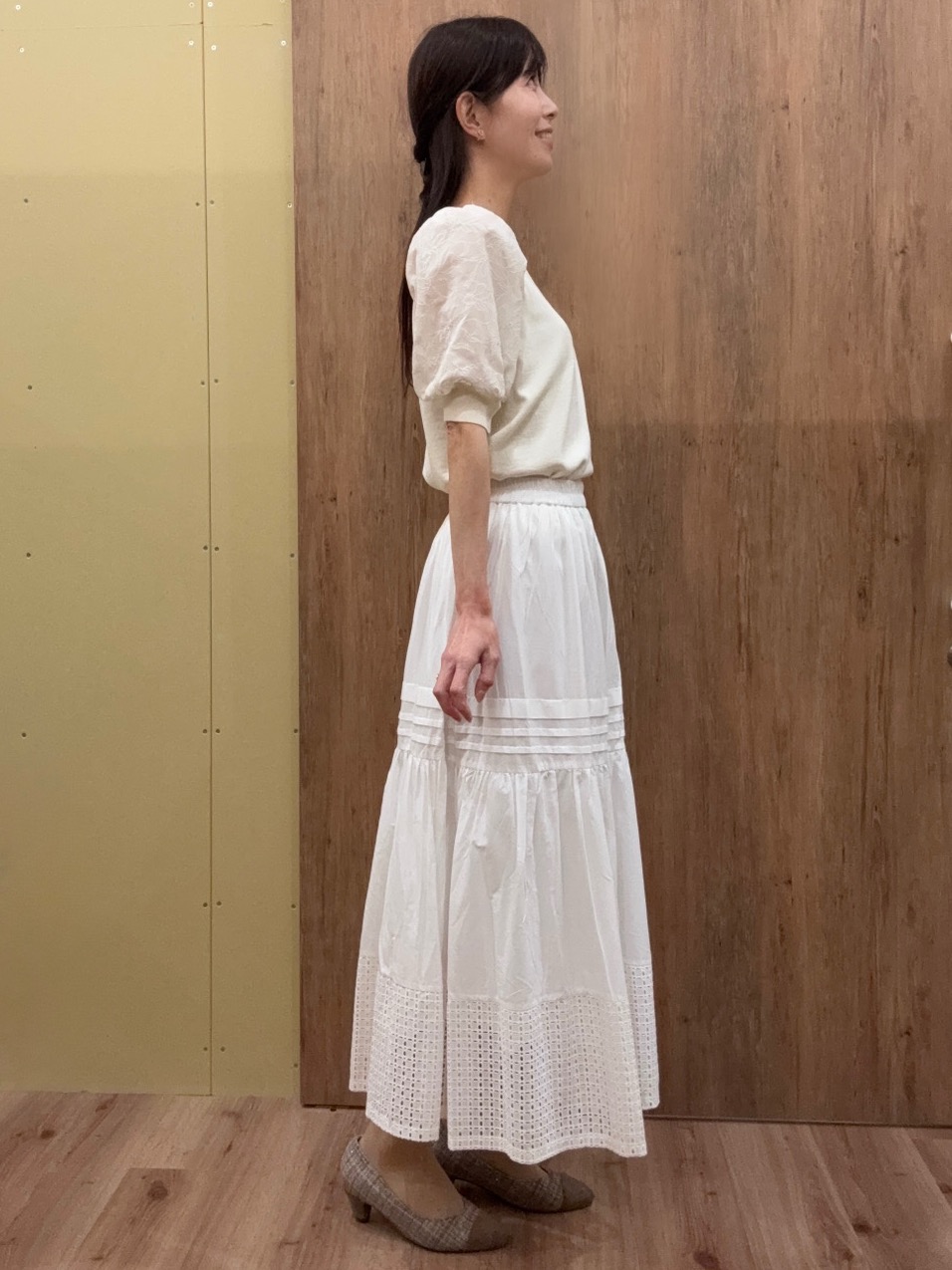 Ayakoさんの「grove｜一枚で着映える大人の袖コンシャスニット」を使ったコーディネート