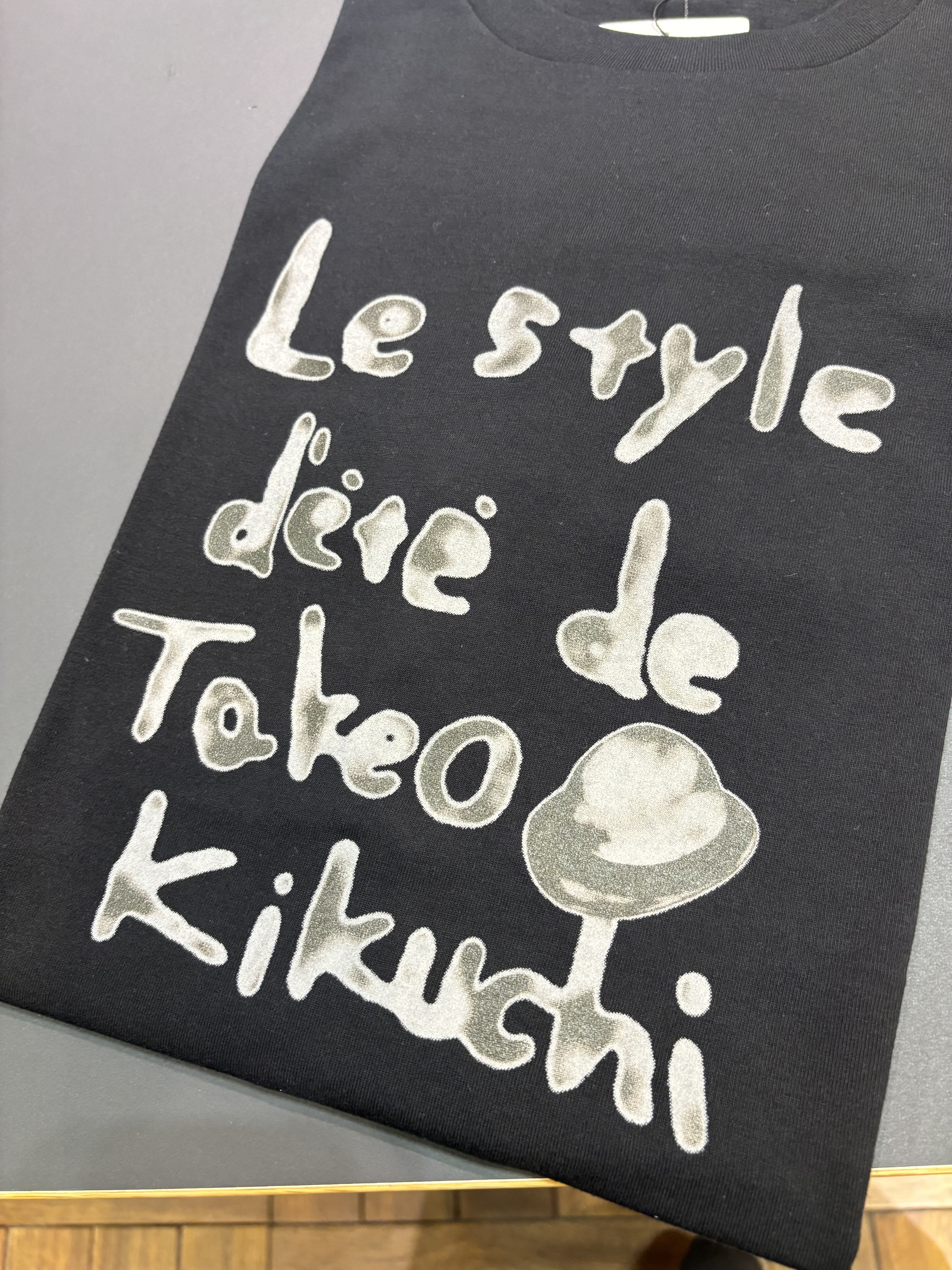 ヒナさんの「TAKEO KIKUCHI｜水彩ペイント アートロゴTシャツ」を使ったコーディネート