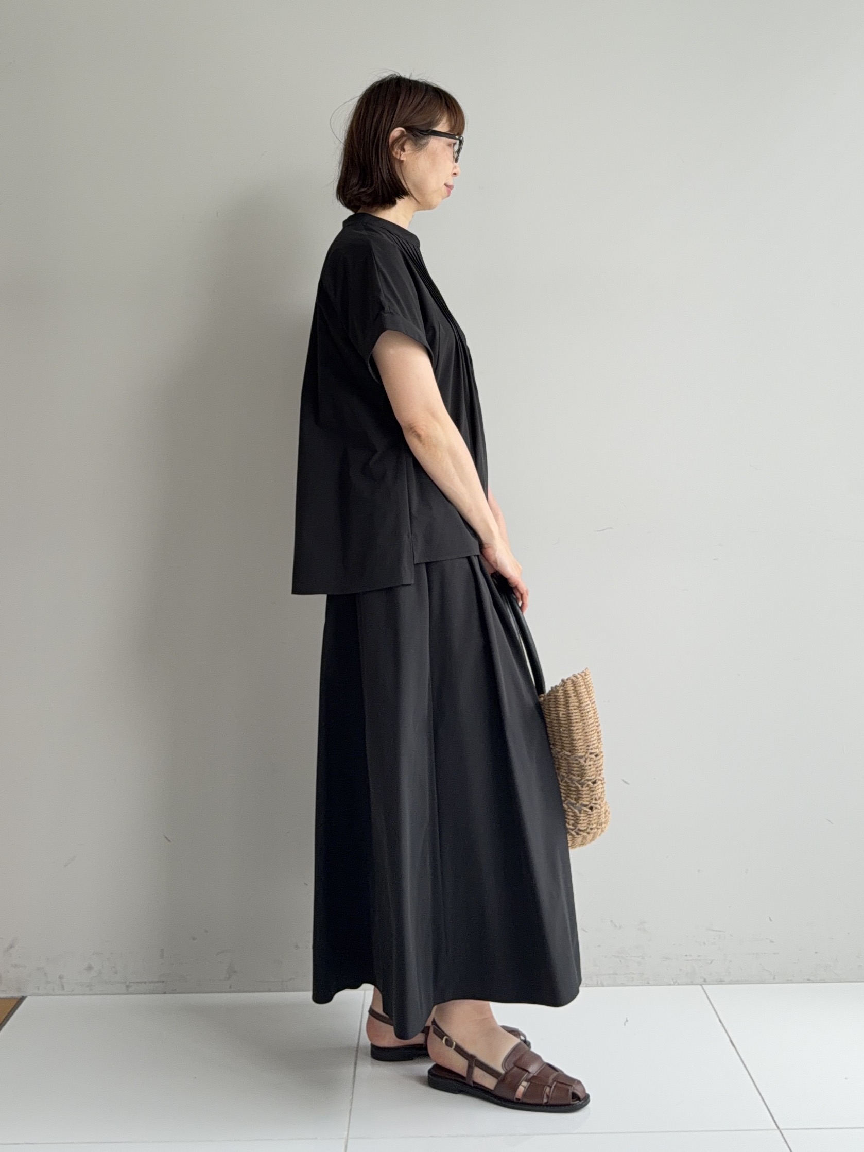 murayamaさんの「INDIVI｜【撥水／UVケア／SETUP可能】軽量タックスキッパーブラウス」を使ったコーディネート