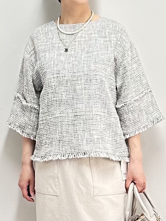 みなこさんの「UNTITLED｜【定番人気/はっ水/洗える】タスランショートトレンチコート」を使ったコーディネート