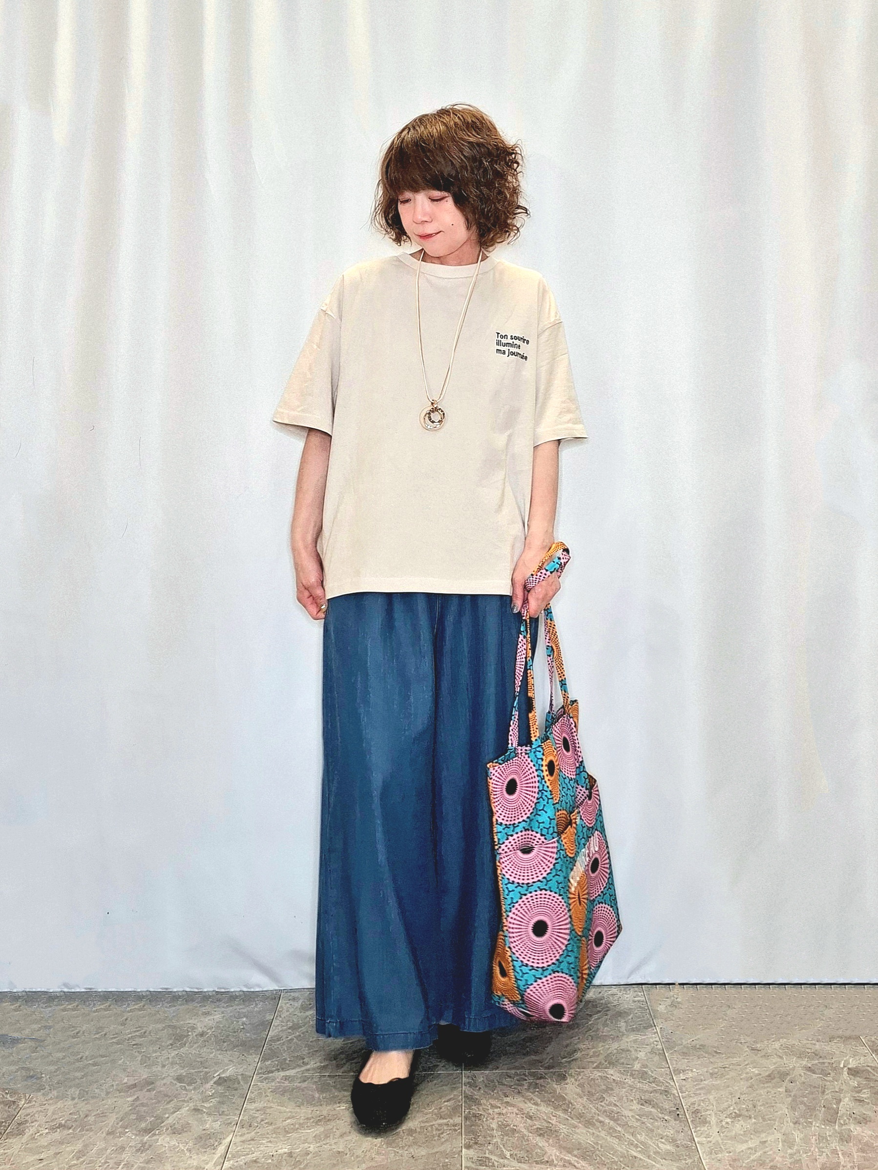 ぬーさんの「SHOO･LA･RUE｜【体型カバー】ふんわり質感 やわらかこなれシアーシャツ」を使ったコーディネート