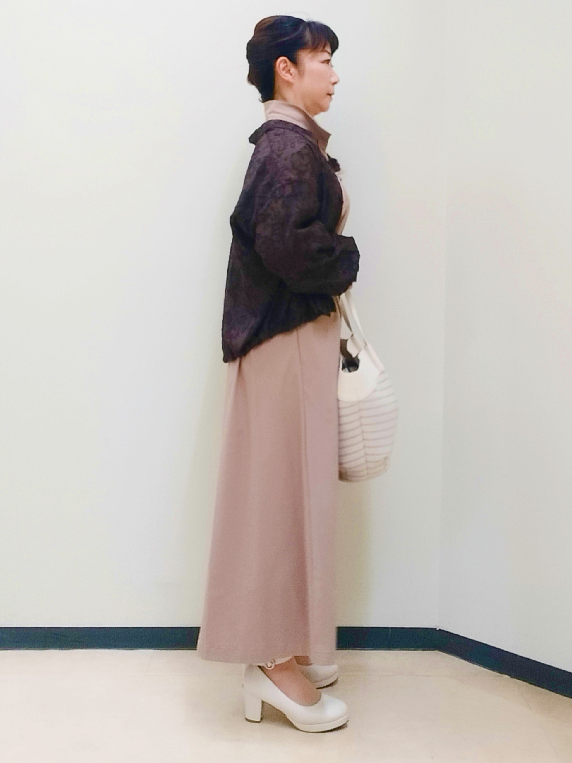 花さんの「Reflect｜【選べる2柄／セットアップ可】シャツ衿シアーブラウス」を使ったコーディネート