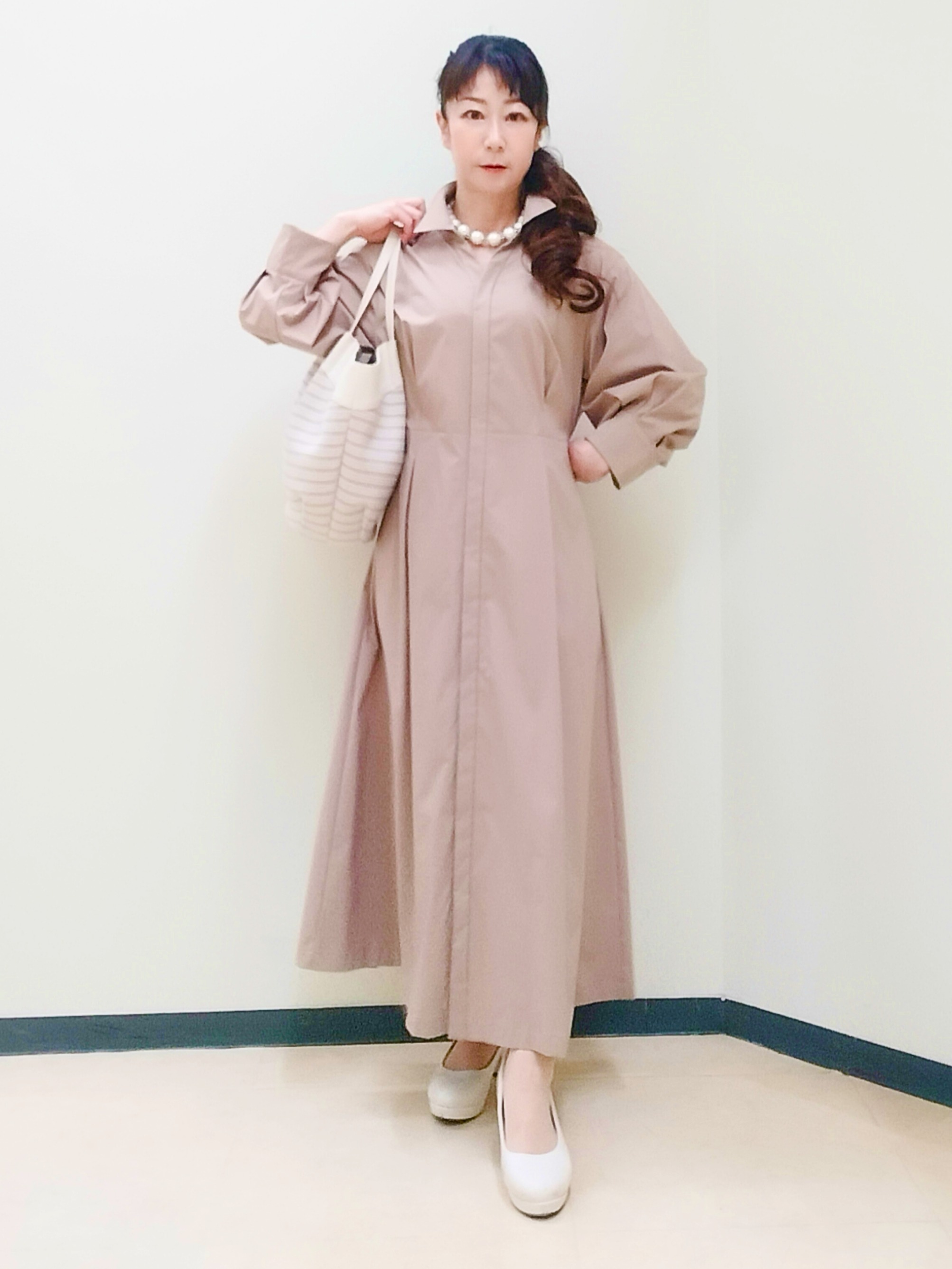 花さんの「Reflect｜【選べる2柄／セットアップ可】シャツ衿シアーブラウス」を使ったコーディネート