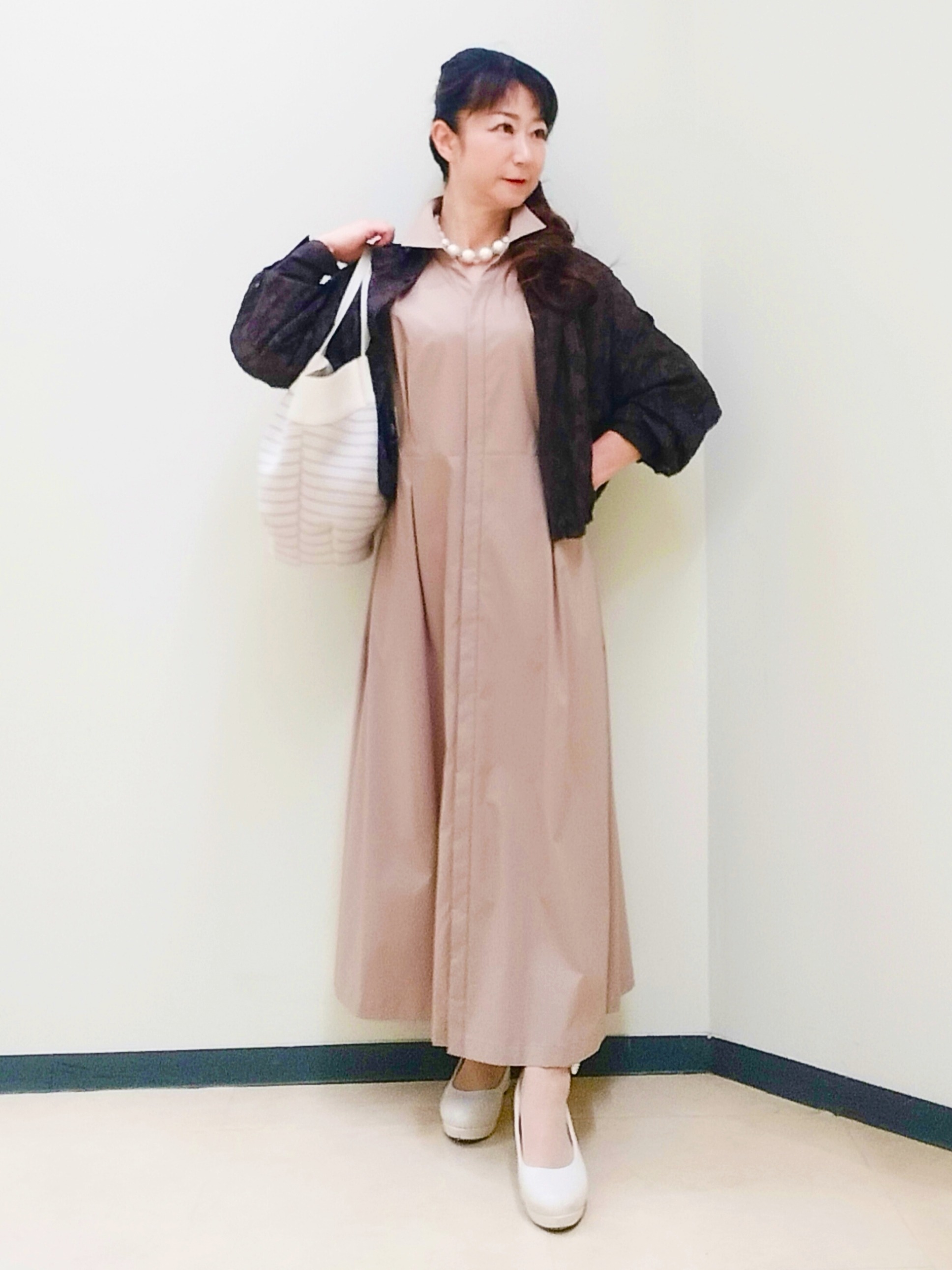 花さんの「Reflect｜【選べる2柄／セットアップ可】シャツ衿シアーブラウス」を使ったコーディネート