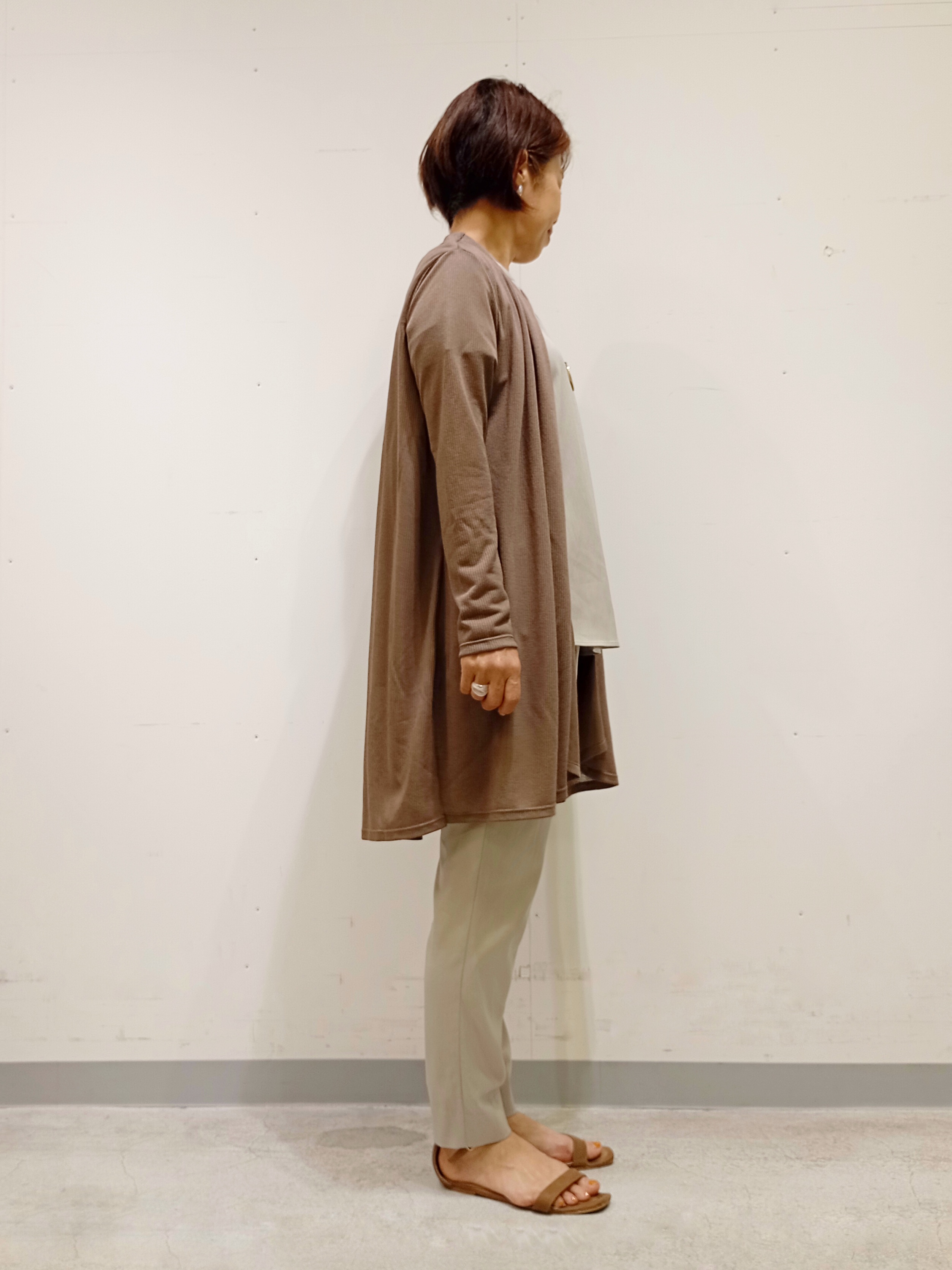 Kさんの「INDIVI｜【洗える／アンサンブル可能】シアースストライプカーディガン」を使ったコーディネート