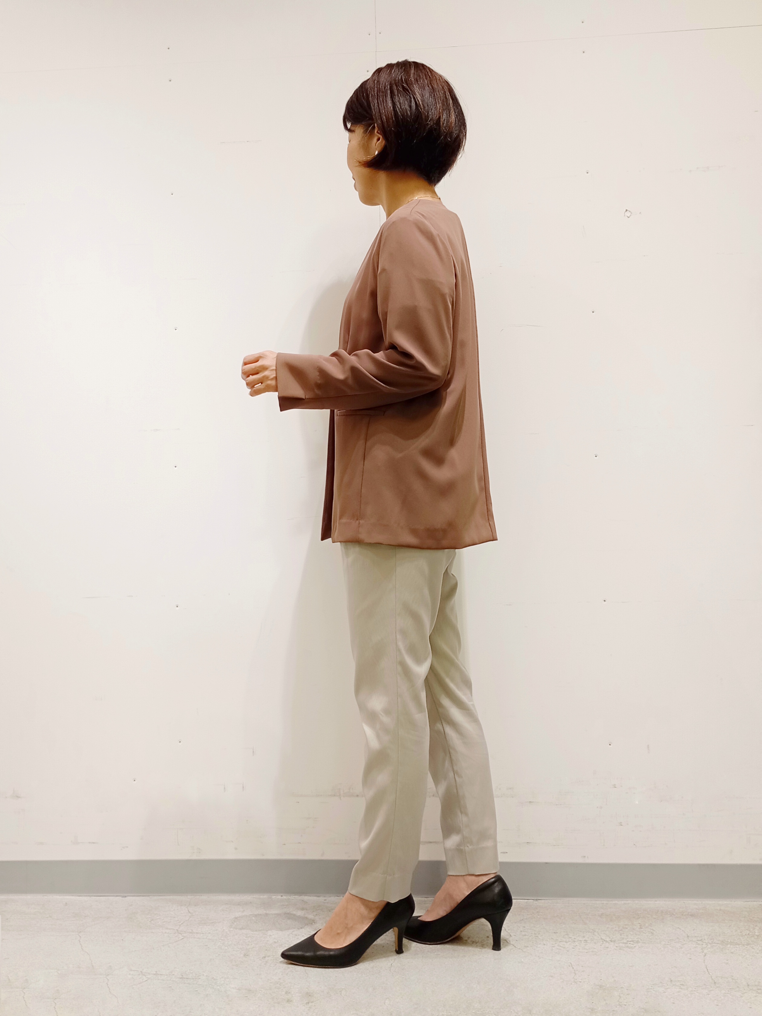 Kさんの「INDIVI｜【さらに軽く軽快！／着る日傘】ノーカラージャケット」を使ったコーディネート