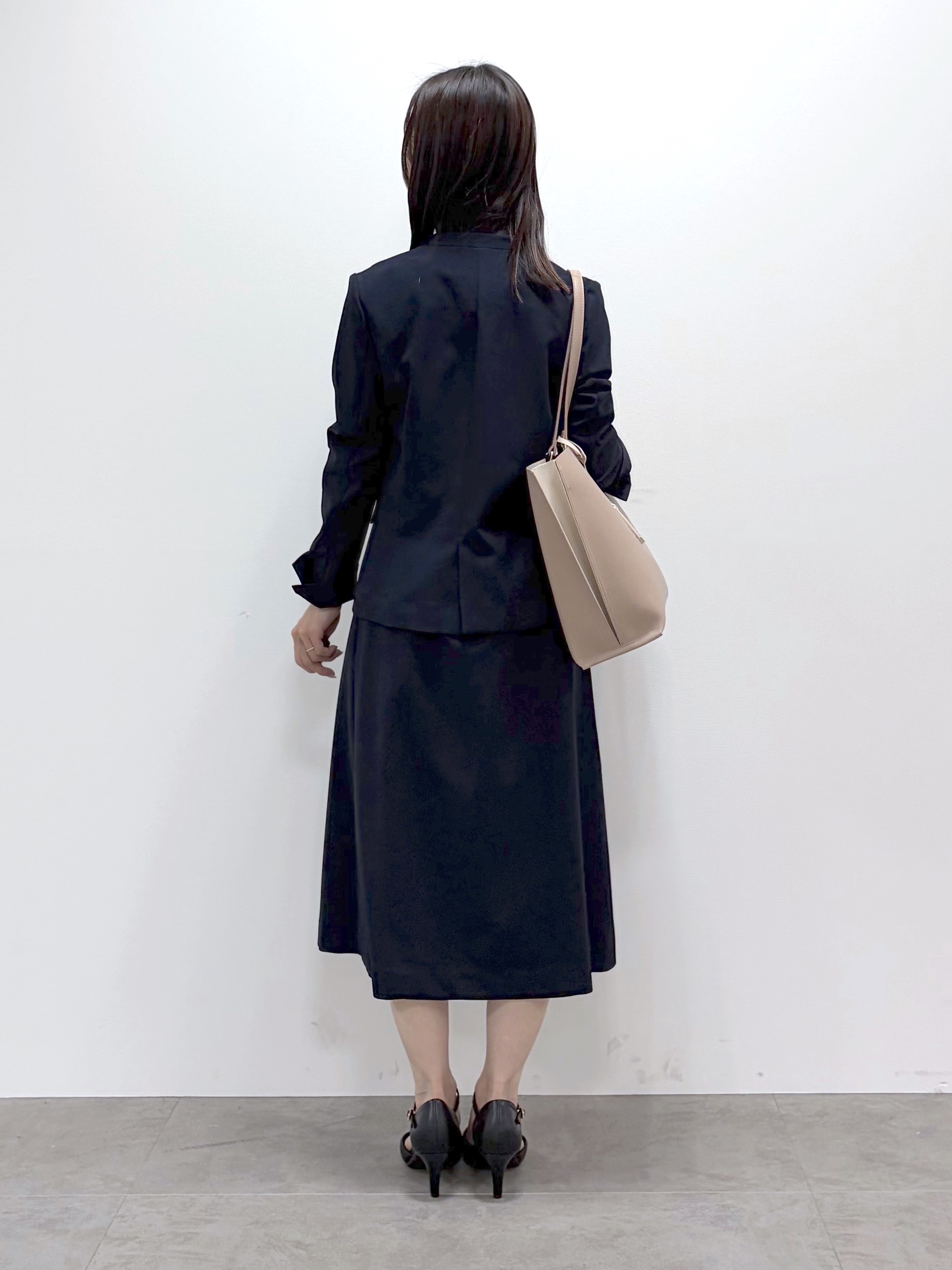 kozuさんの「index｜【接触冷感／吸水速乾】ノーカラージャケット／セットアップ対応可《洗える／防シワ／ストレッチ》」を使ったコーディネート