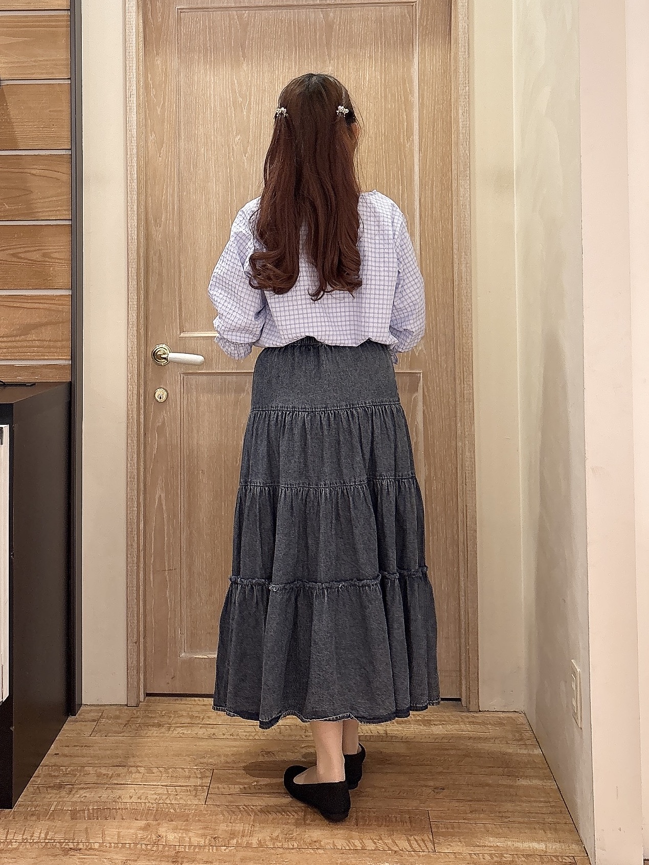 miiさんの「SHOO･LA･RUE｜【セットアップ可/洗濯機可】上品チェックが好印象 ゆるさら6分袖ブラウス」を使ったコーディネート