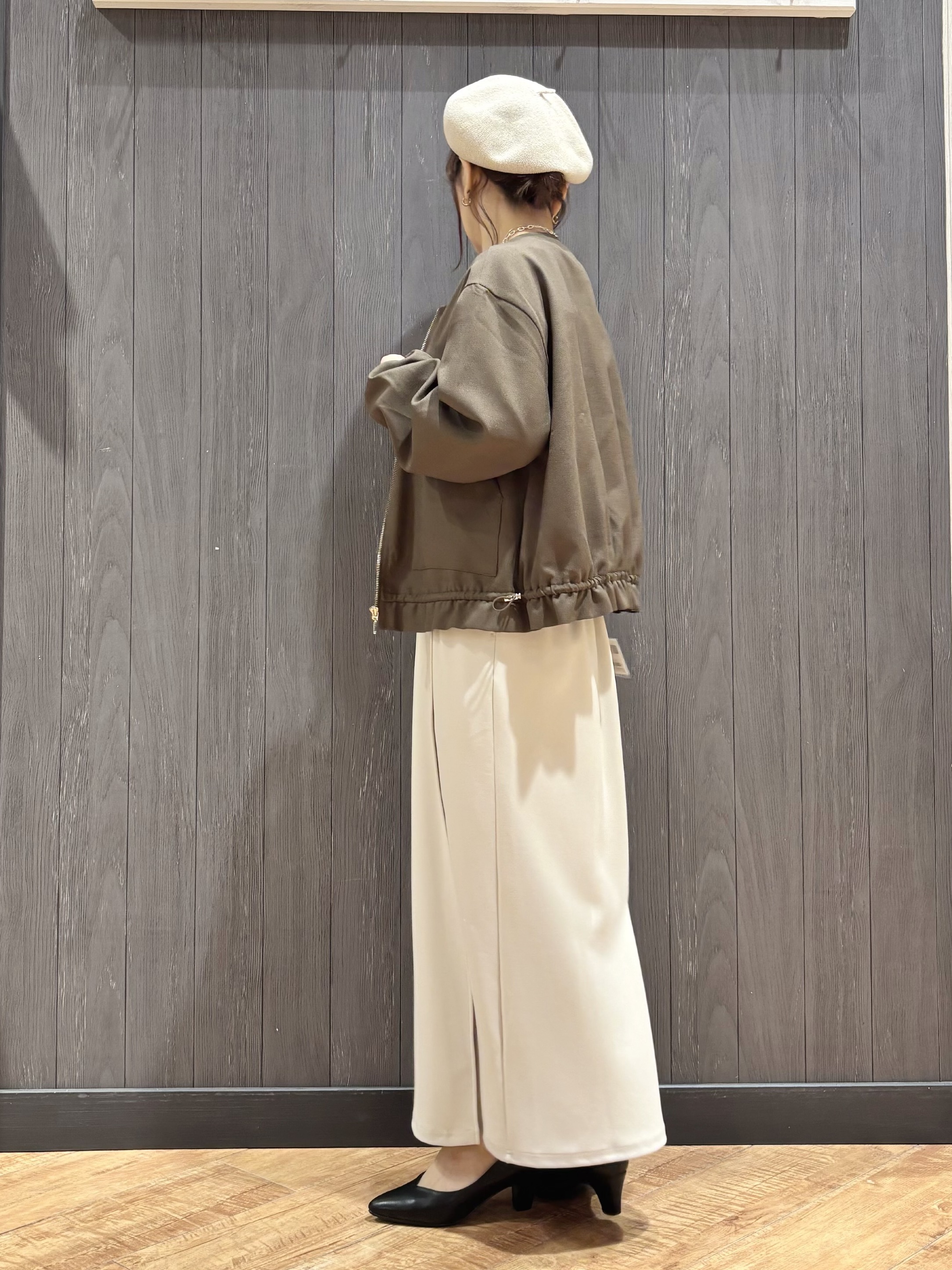meiさんの「SHOO･LA･RUE｜【毎日洗える/S-LL/ひんやり/UV】上半身すっきり 二の腕見せない5分袖ニット」を使ったコーディネート