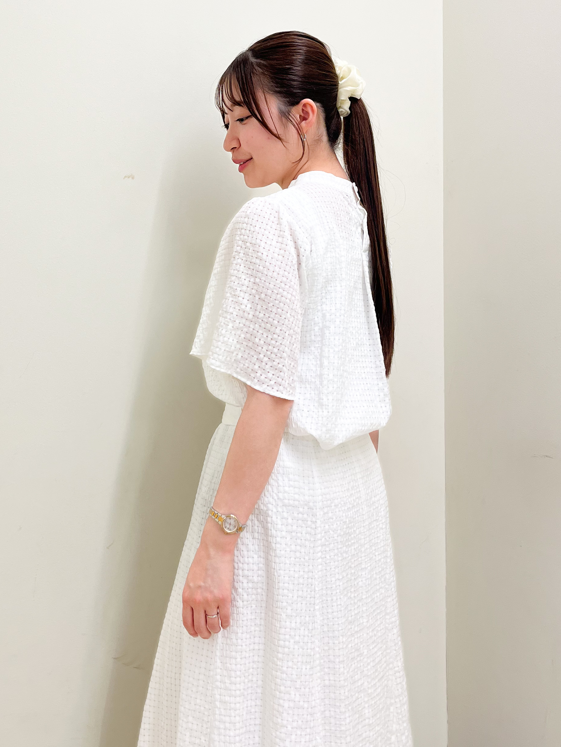 mikikoさんの「Reflect｜【選べる2柄／セットアップ可】プチスタンドカラーブラウス」を使ったコーディネート