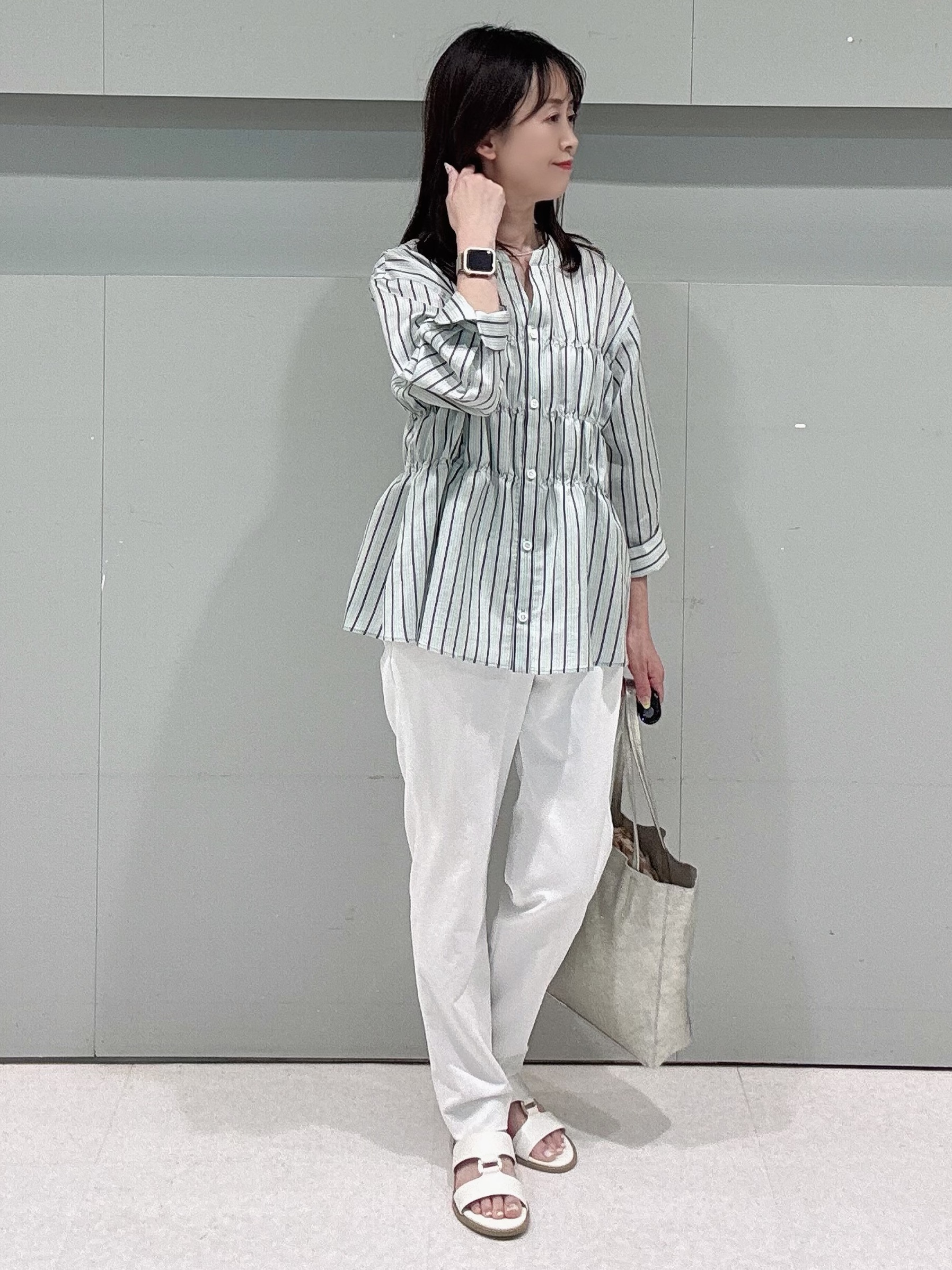 makiさんの「UNTITLED｜ストライプシャーリングブラウス」を使ったコーディネート
