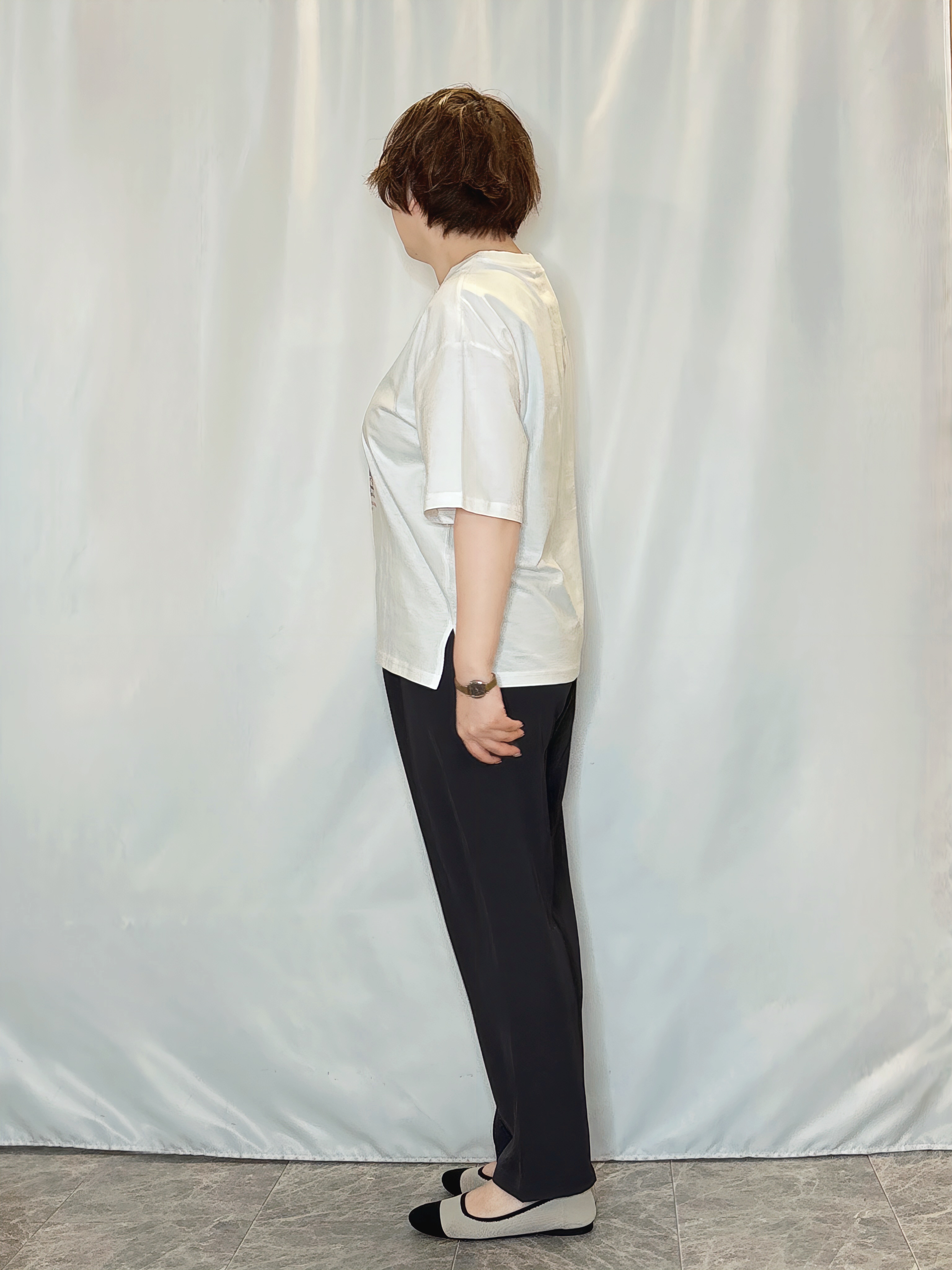 たみさんの「SHOO･LA･RUE｜【ひんやり/S-LL/体型カバー】ペプラムフリルとゴールドパーツが女性らしい UVパーカ」を使ったコーディネート