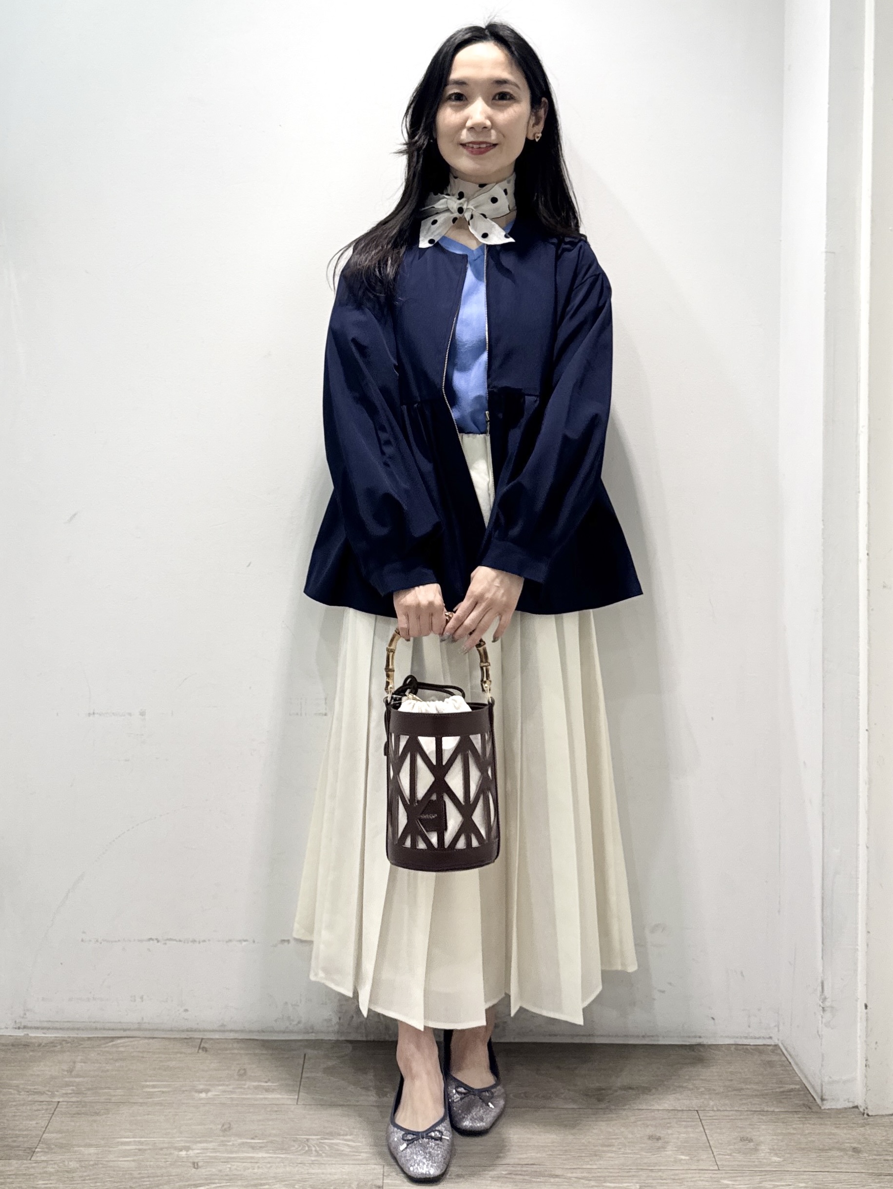 yuicciさんの「OPAQUE.CLIP｜撥水ノーカラーペプラムブルゾン【洗濯機OK／抗ピル】」を使ったコーディネート