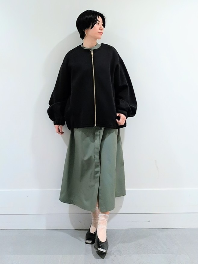 ミズタさんの「UNTITLED｜【春アウター/ゆったり】ダンボールジップブルゾン」を使ったコーディネート
